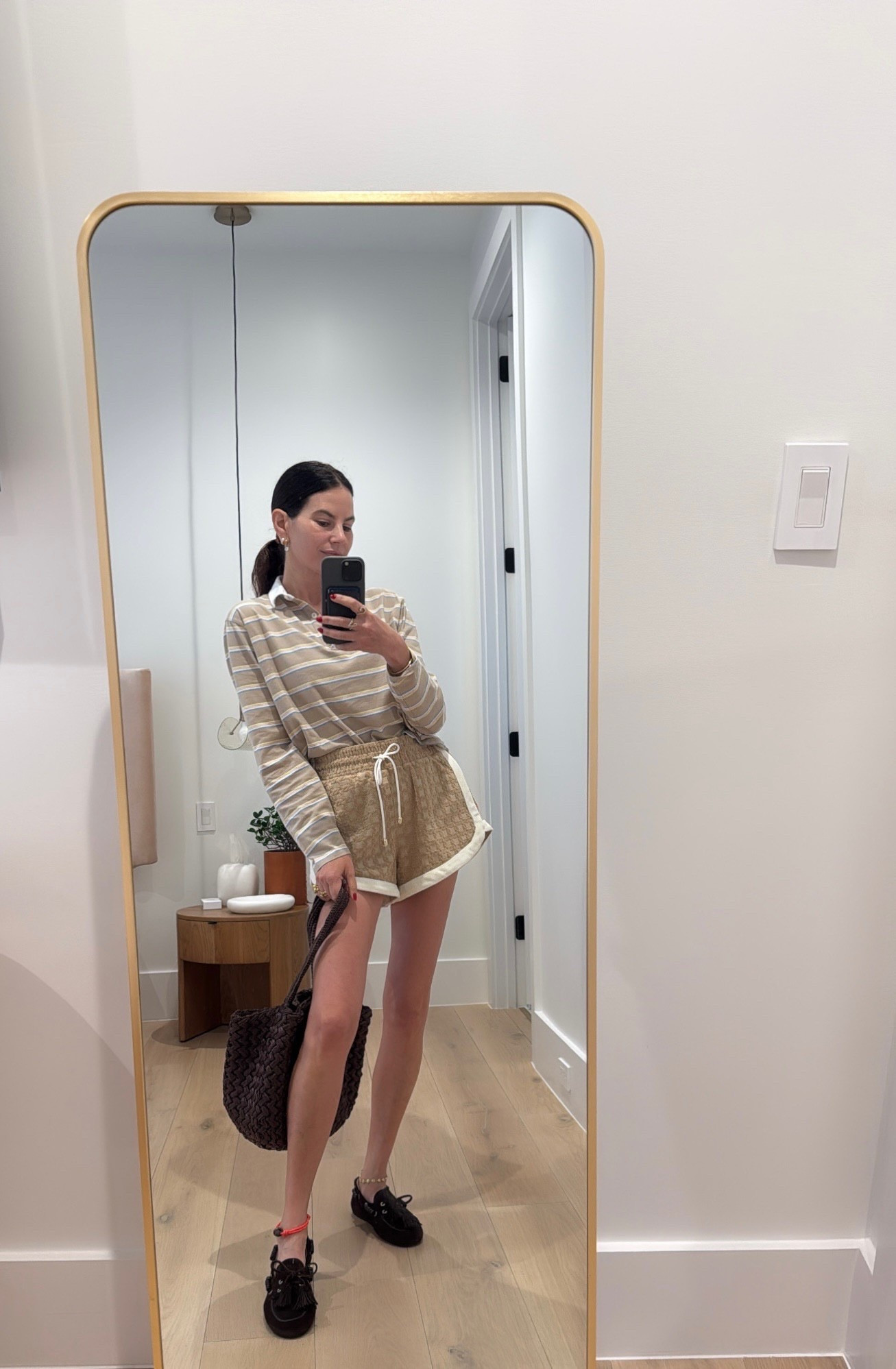 Adorable neutral look for fall


Women’s fashion, fall fashion, fall style, fall outfits, fall outfit inspo, fall ootd, outfit inspo, outfit ideas, trendy fashion, chic style, Miami fashion, mom fashion


#LTKOver40 #LTKSeasonal #LTKStyleTip