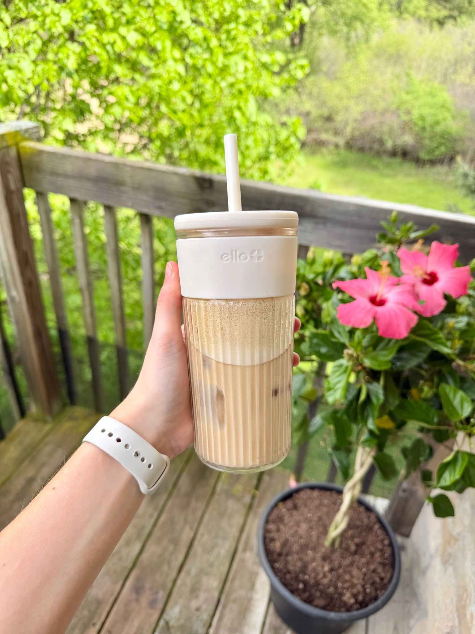 Iced Coffee Cup from @Target - 18oz Glass Tumbler with Straw

Coffee lovers, coffee cup, tumbler, iced coffee ideas, coffee recipes, coffee creamer, outdoor patio, morning routine, drinkware, iced coffee accessories, coffee at home, work from home, summer drinks

#LTKHome