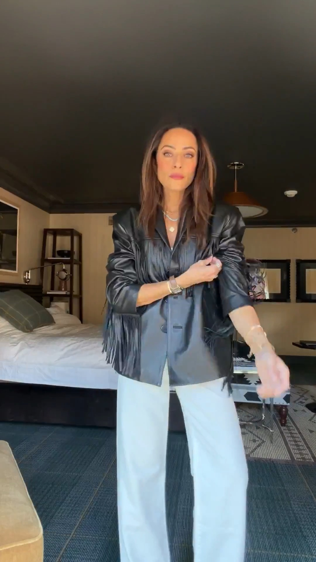 Getting ready in Aspen! 




Denim, Aspen, fringe, boots 

#LTKgrwm #LTKOver40 #LTKSeasonal