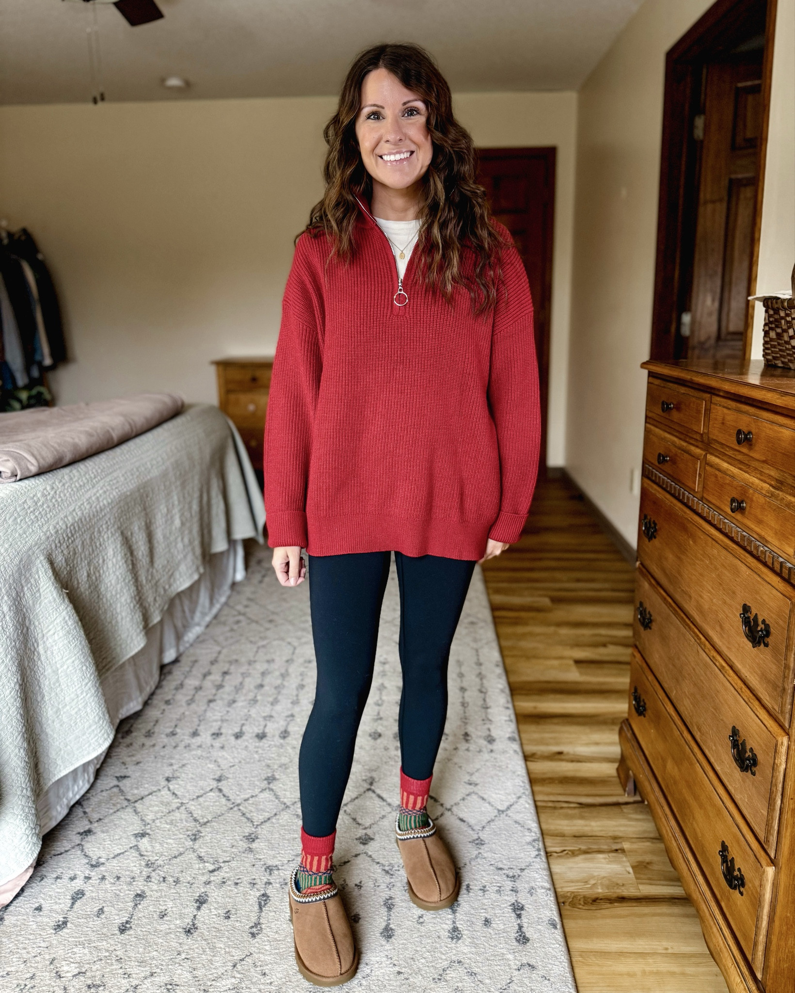 Small in my tee, xs in my sweater, xs in my leggings and my true size 6 in my uggs!



#LTKPetite #LTKHoliday #LTKSeasonal