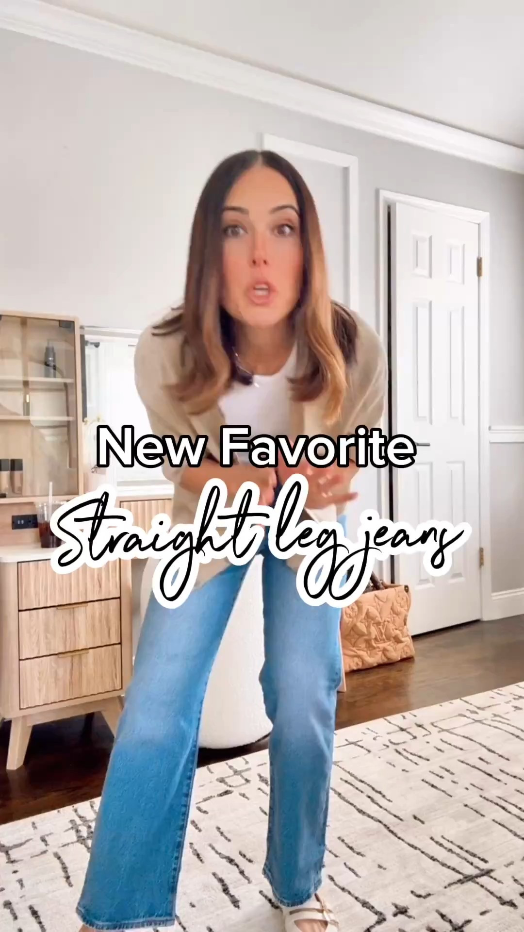 The CUTEST new Levi’s straight leg jeans 🙌🏻 Run tts I’m wearing a 26 and this is the color dance around 

Follow my LTK @mrscasual on the @shop.LTK app to view this post and get my exclusive app-only content!

#LTKmomlife #LTKOver40 #LTKootd