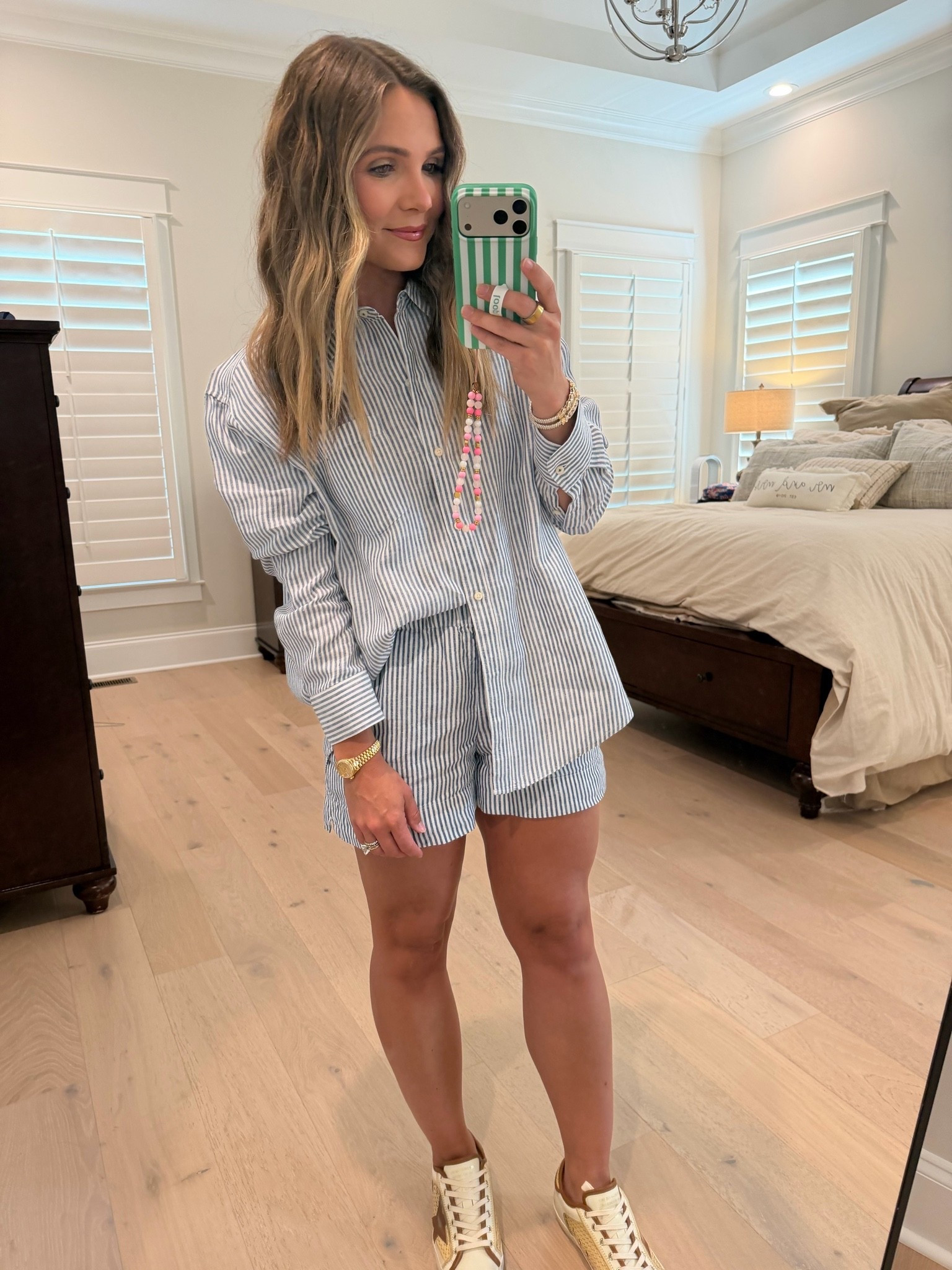 @vineyardvines

#LTKmomlife #LTKootd #LTKSaleAlert
