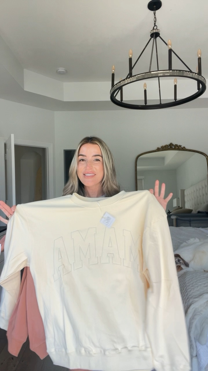 I’m 5’2” and love the large for an oversized fit! 