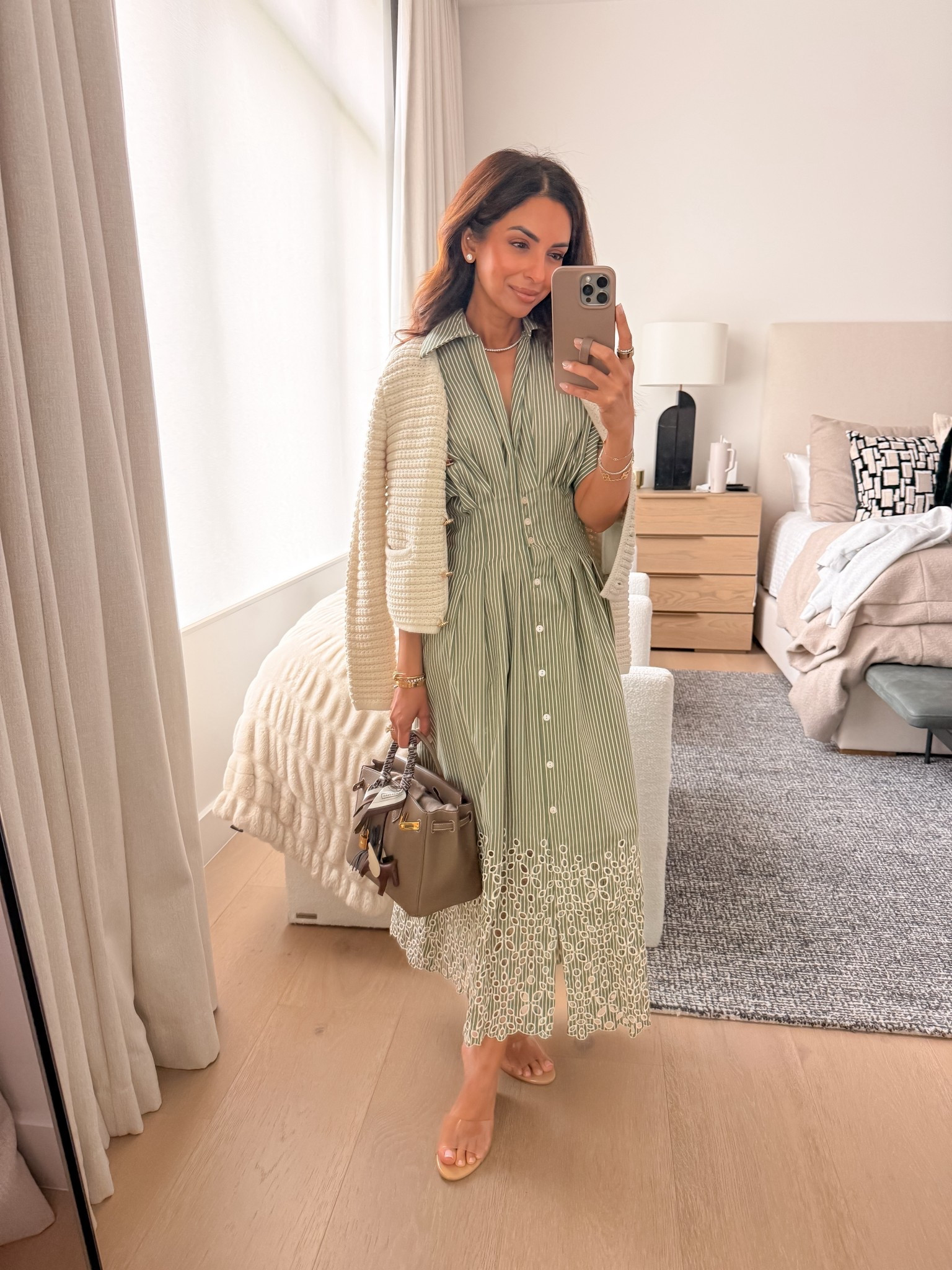 My fav dress in this new gorgeous print! I LOVE the eyelet hem on this. Wedges run TTS & are VERY comfy! 

#LTKPetite #LTKOver40 #LTKootd