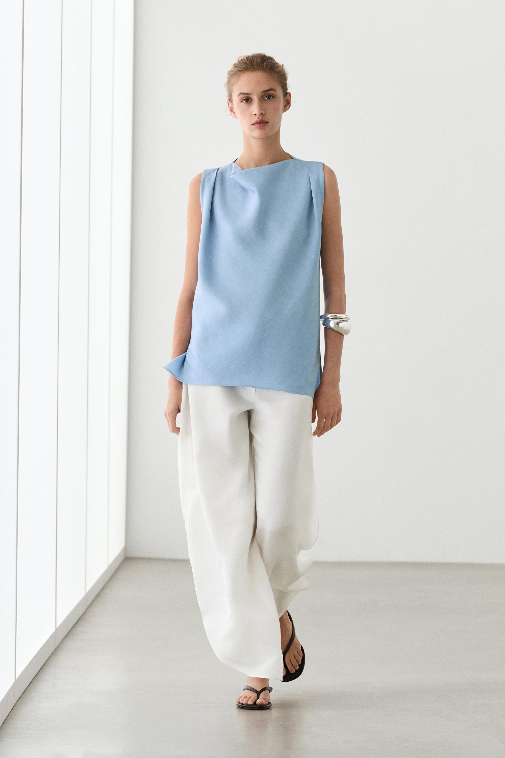 Flowing linen blend pleated top | Massimo Dutti US