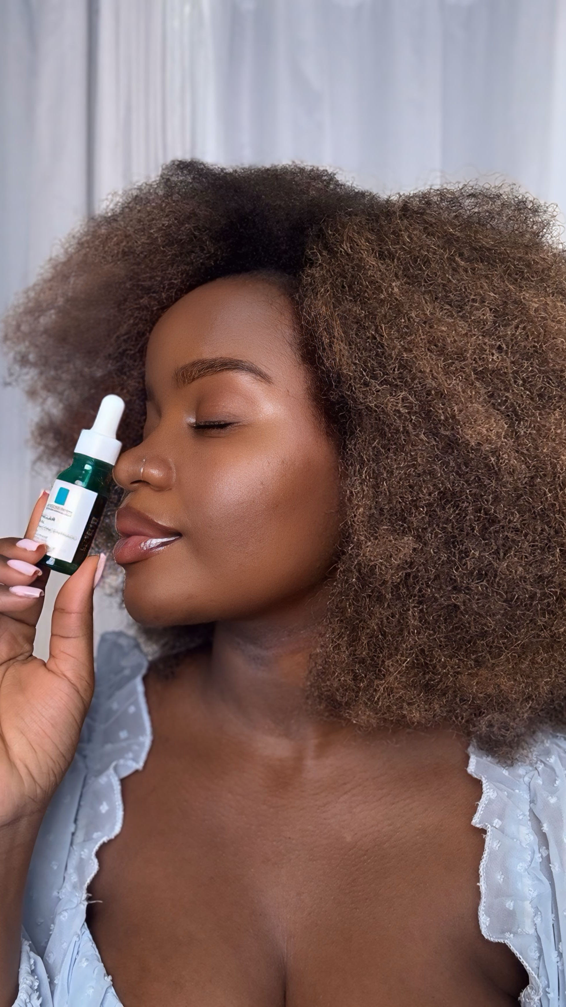 Effaclar Sérum ultra concentrado de @larocheposaybr conquistou meu coração 🥰🥰. Redução de poros dilatados, redução de manchas de acne, redução da oleosidade da pele.

#skin #skincareroutine #skincare #larocheposayskincare #effaclarserum #pele

#LTKbeleza #LTKbrasil