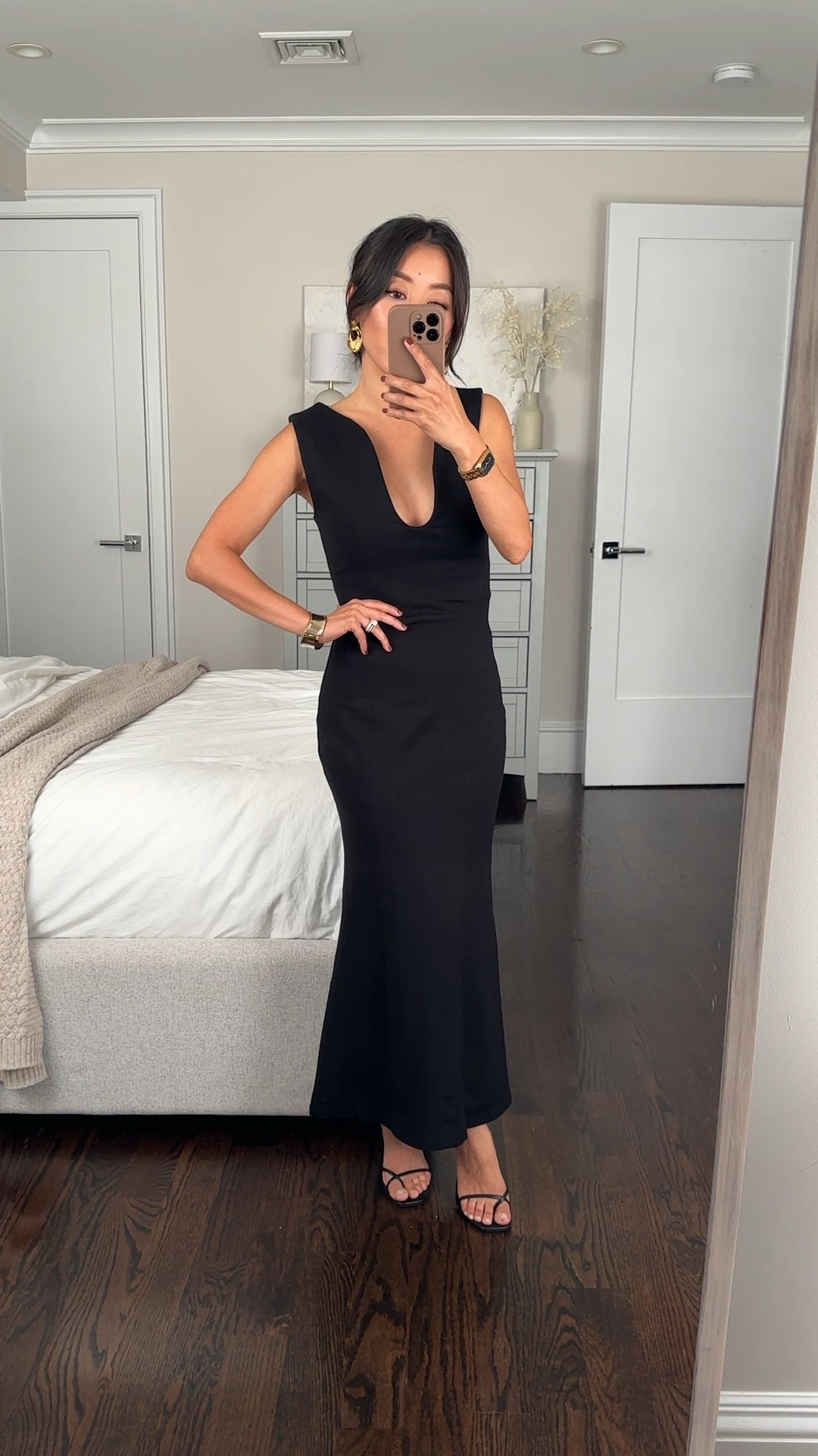 *if links take you to an app page, hit refresh or wait 3 seconds*

This dress is beautiful quality and I would def try more from this brand going forward. Linked some of their shorter dresses still stocked in xxs! And a longer one that should work well with Nordstrom’s free / affordable hemming services 

1. Elliatt longer midi dress xxs. 

ttS. Fitted, thicker, durable weight ponte-like fabric that is very shapely and flattering. Worn with adhesive nippies but fabric is thick enough you don’t need them

• Reformation black sandals 5
 • sezane earrings 

Holiday party, black tie, formal wear , work office event, winter wedding guest dress, family Christmas photos outfits 

#LTKParties #LTKWedding #LTKHoliday