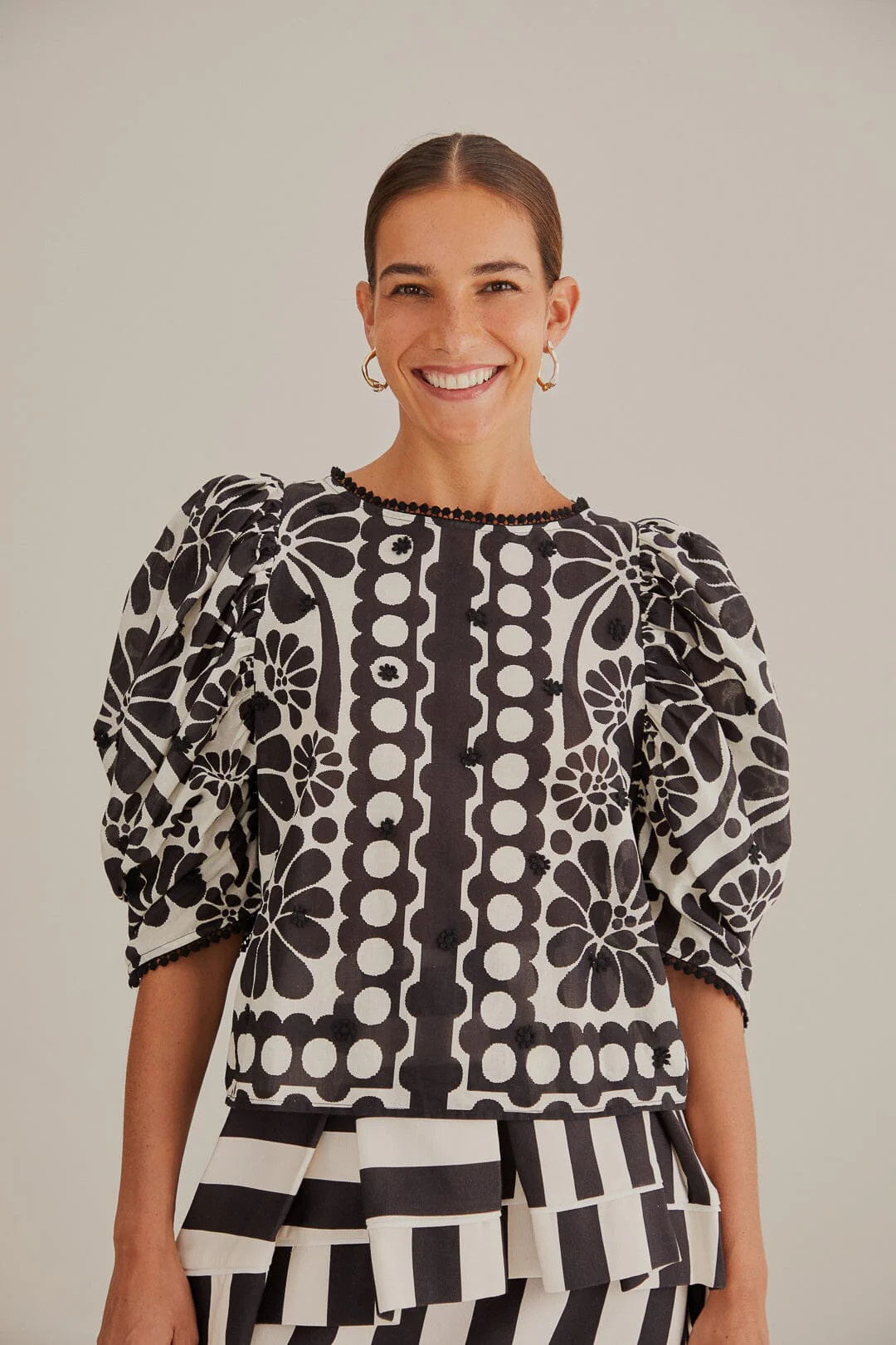 Black Palermo Puff Sleeve Blouse | FarmRio (US)