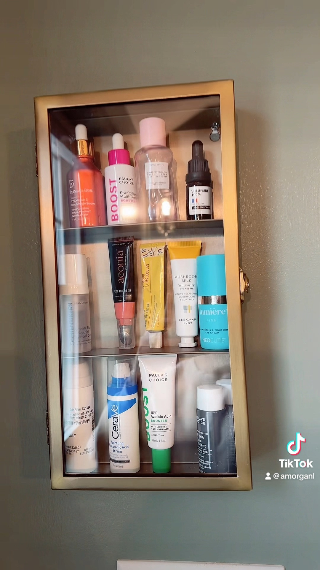 Lets hang my new wall organizer cabinet for my skincare. It is the perfect storage for items I like to switch out from time to time.
Especially helpful for smaller products like eye creams and serums. I like to see what i have!
If i change my mind it will also make a great decor display case. Just saying!

#typ #organization #skincare #bathroom #storage

#LTKfindsunder50 #LTKhome