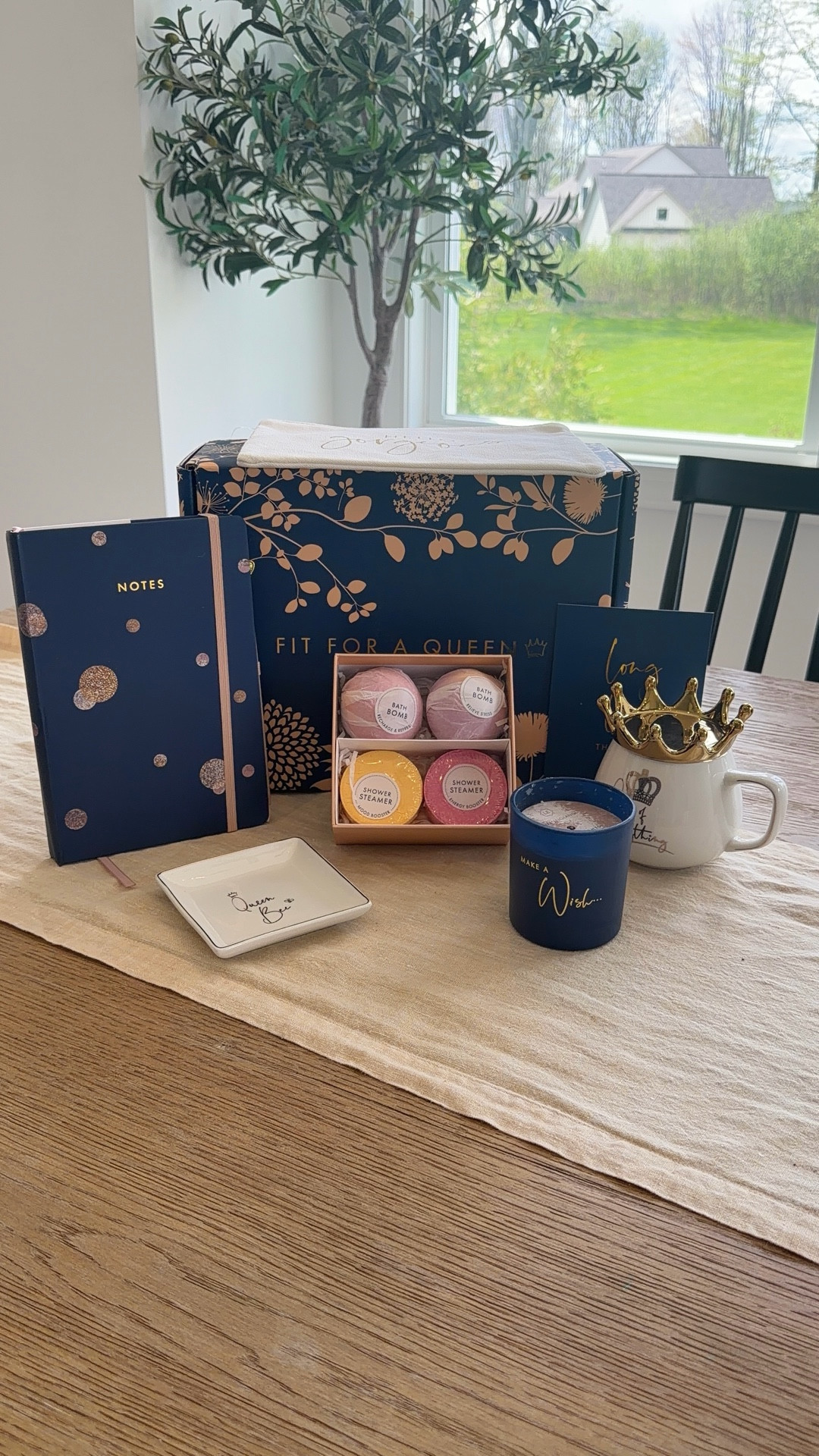 Okay this is such a cute gift idea… everything feels so thoughtful and put together 🤍 perfect for Mother’s Day or honestly any occasion💐💕

#amazonfinds #amazongiftideas #mothersdaygift #giftideasforher 

#LTKMothersDay