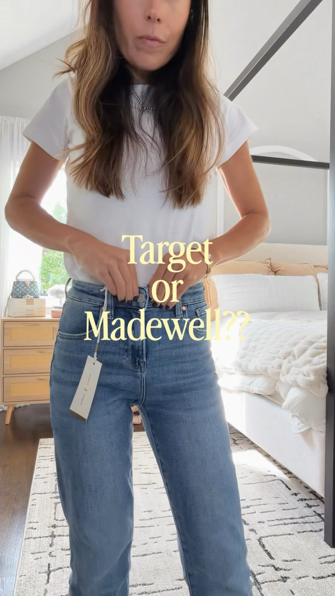 This $25 Target sweater absolutely looks like Madewell and comes in four colors 🙌🏻 Also these new jeans are 💯
💌type “CUTE” and I’ll send details to all
🔗