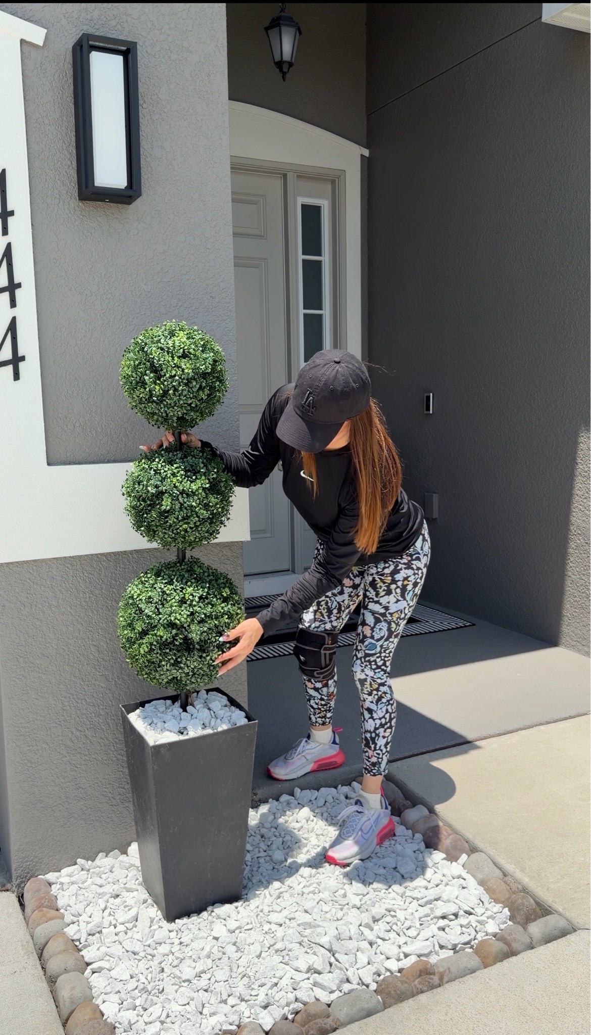 Nearly Natural 4ft. Artificial Triple Ball Boxwood Topiary Tree (Indoor/Outdoor)


Large Outdoor Planters 2-Pack - 22.4-Inch Tall Planters for Outdoor Plants or Indoor Pots for Plants - Plastic Flower Pots for Patio, Entryway, or Front Porch Decor by Pure Garden (Gray)

#LTKHome #LTKSeasonal #LTKSaleAlert