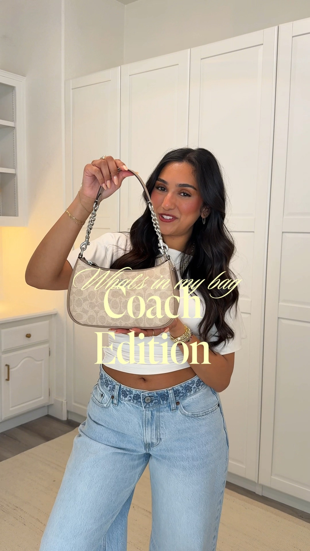 What’s in my @coach Teri shoulder bag!🫶🏽⭐️✨ #Coachpartner #CoachNY shop in my @shopltk #liketkit #lkketkit