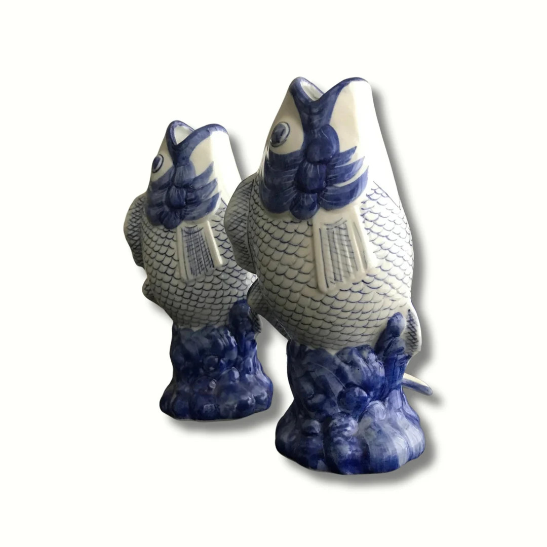 1960s/1970s Vintage Set of Two Blue and White Hand Painted - Etsy | Etsy (US)