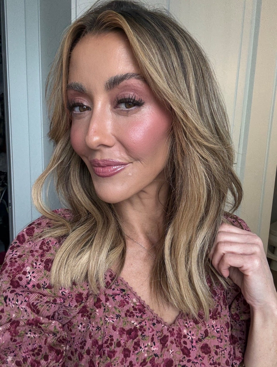 This curling iron is my favorite! And it’s on sale for Black Friday 💗

#LTKHoliday #LTKgrwm #LTKCyberWeek