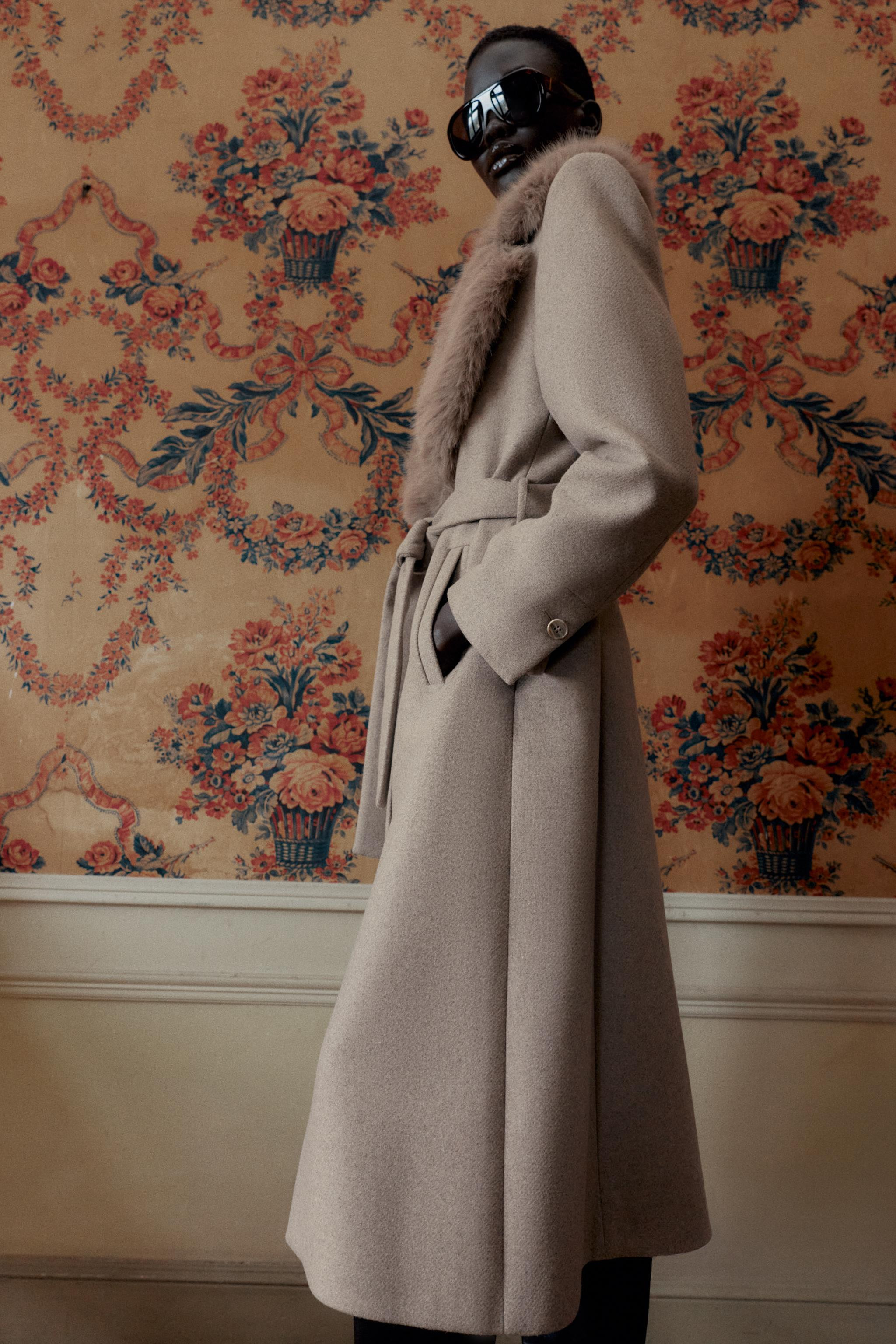 WOOL COAT WITH FAUX FUR LAPEL AND BELT | Zara US