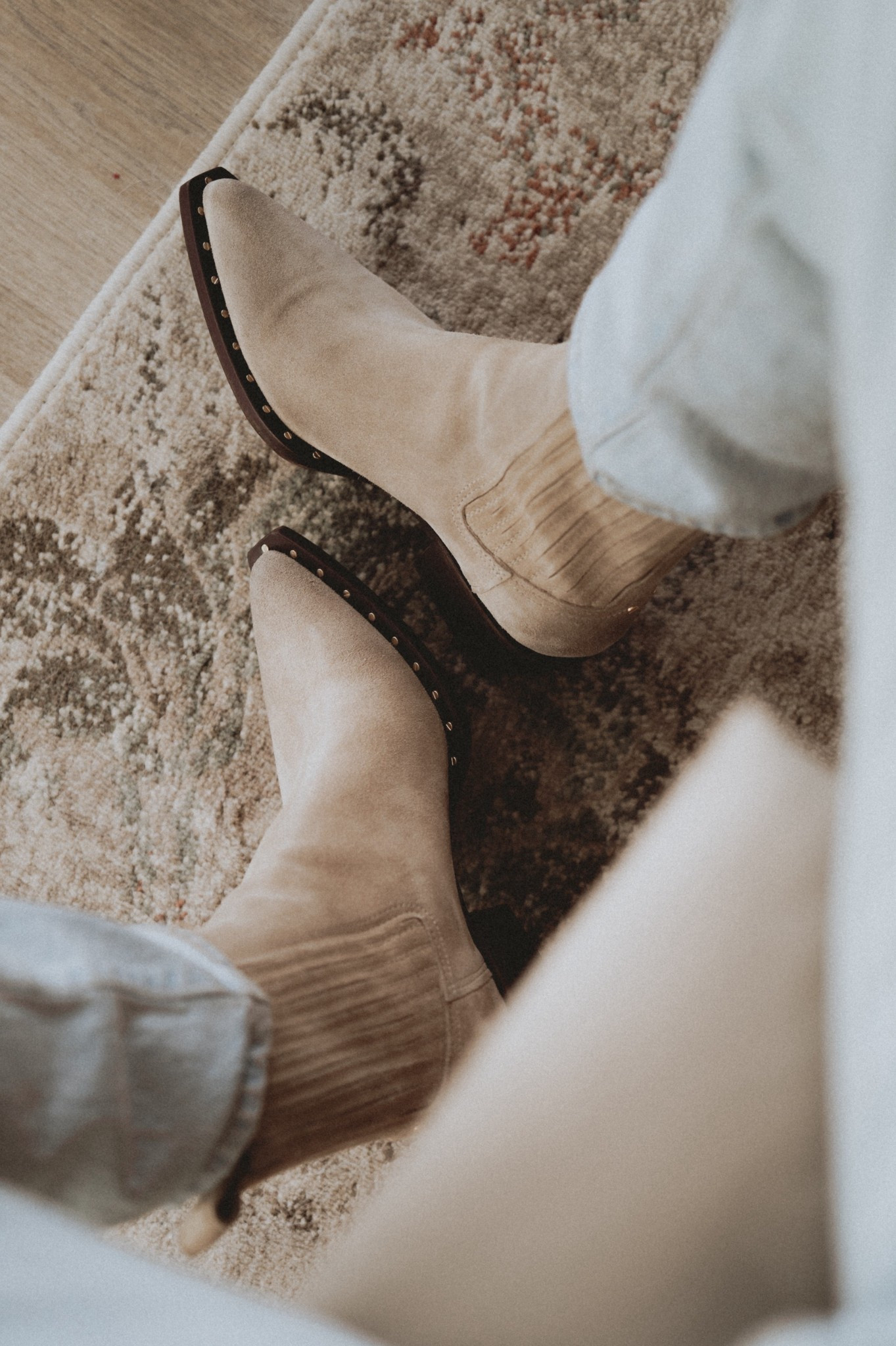 The best ankle boots ever but don’t take my word for it. 

#LTKSeasonal #LTKSaleAlert #LTKWorkwear