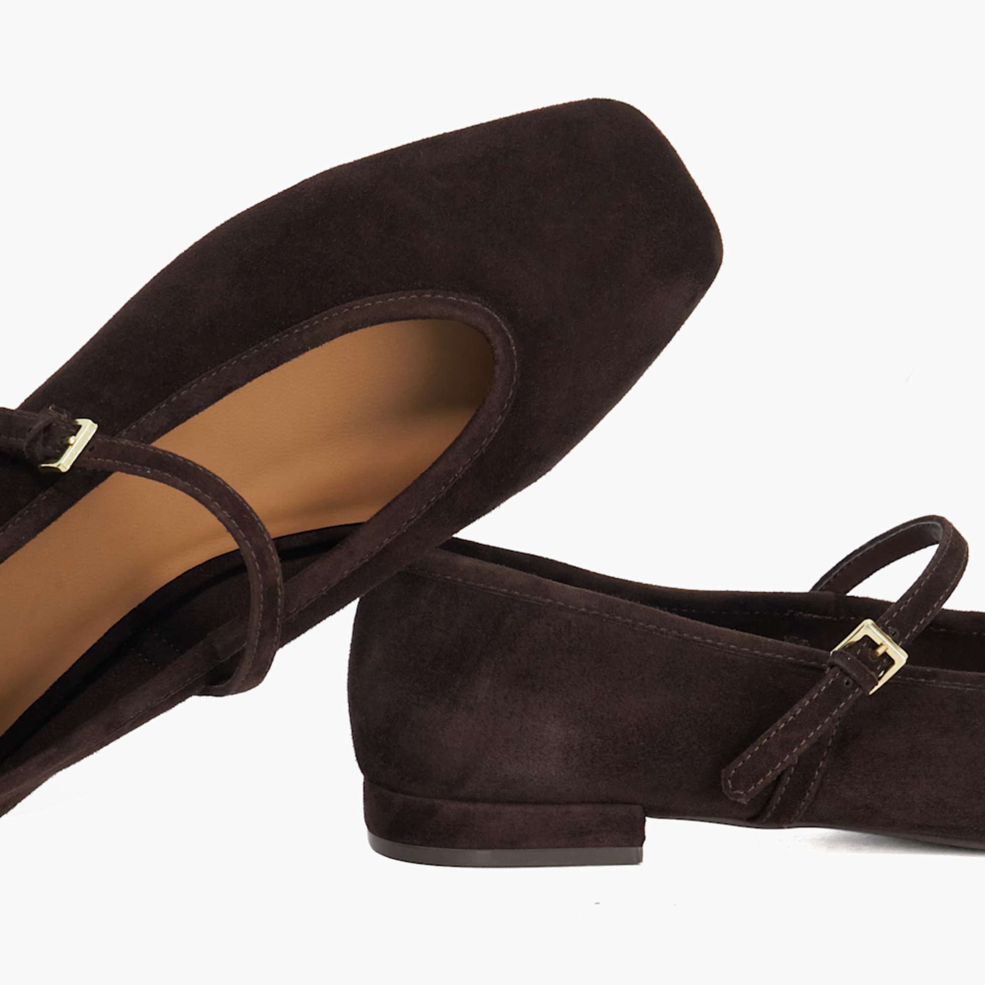 Hearthrob - Brown | Dune (EU)