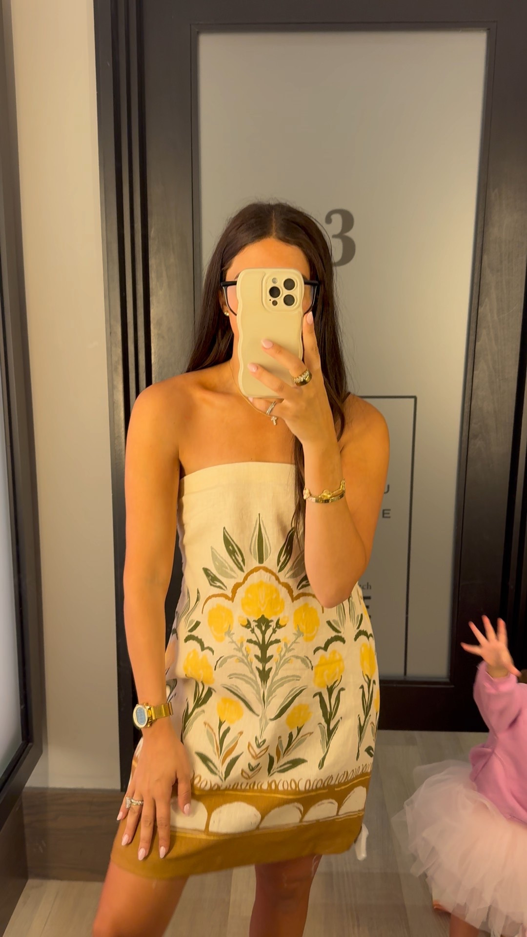 Dress: small
Code: blameitondede for extra 15% off + 30% off shorts and swim + 20% off everything else 

Dress up buttercup, Dede raad, date night, vacation wear, travel, spring, event dress, special occasion

#LTKSaleAlert #LTKStyleTip #LTKPetite