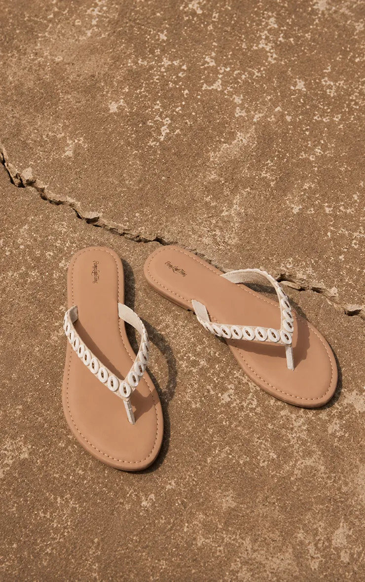 Cream PrettyLittleThing Shell Toe Thong Flat Sandals | Boohoo | Boohoo.com (UK & IE)