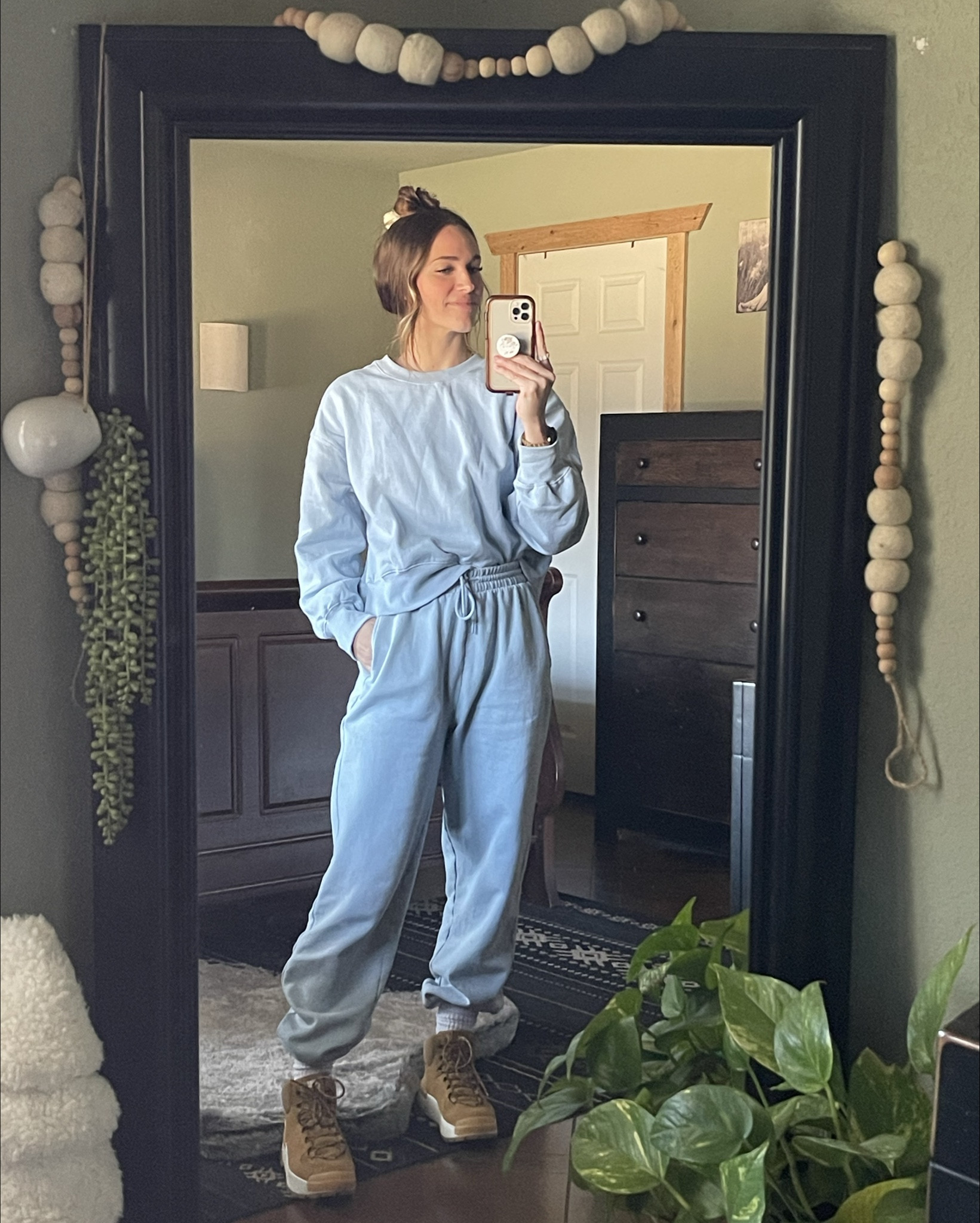 Sweat set season 🩵

#oldnavy

#LTKGiftGuide #LTKActive #LTKSeasonal