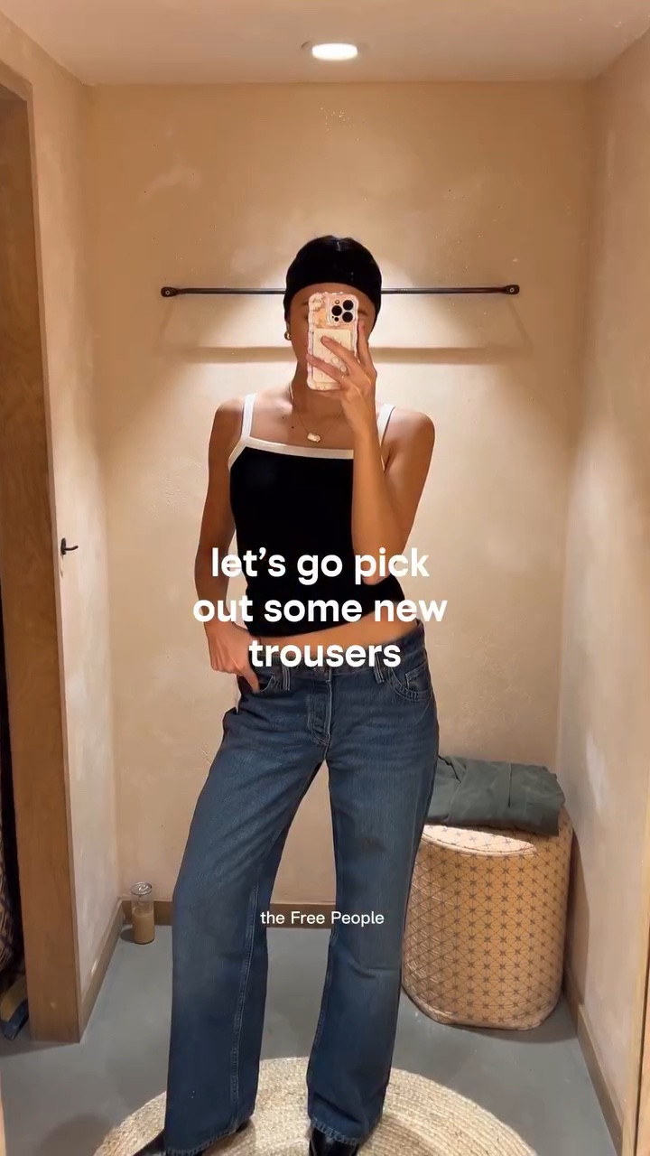 Try on some trousers with me 🤍 

#tryon #trouserstyles #jeans #freepeoplestyle #outfitinspo 

Which option would you pick? 👖