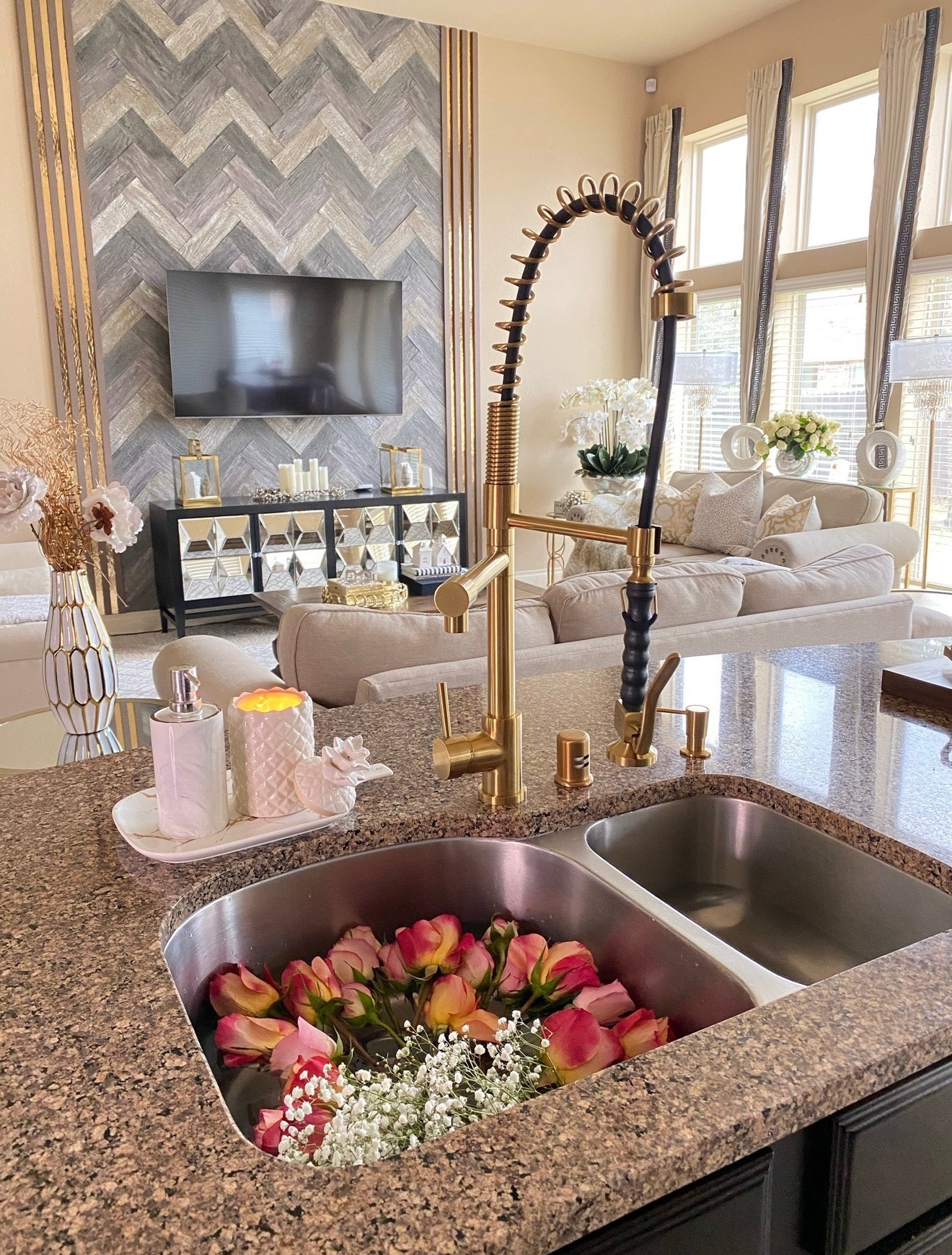 This gold kitchen faucet is the perfect upgrade for your kitchen. It looks so luxe!

#LTKHome #LTKSeasonal