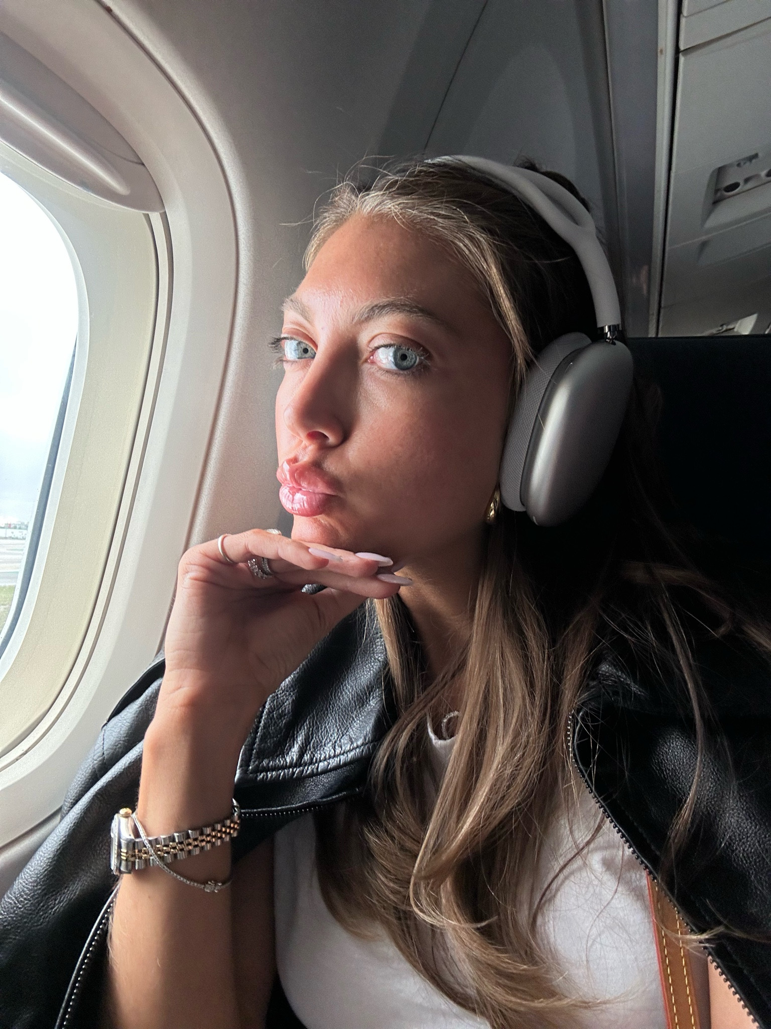 【APPLEBUM】“HEADPHONE GIRL” ガール ロンT【XXL】 APPLEBUM】“HEADPHONE GIRL” ガール ロンT【XXL】