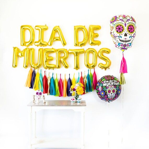 Dia de Muertos Bright Fiesta Balloon Tassel Party Box | Sugar Skull, Day of the Dead Fiesta, Mult... | Etsy (US)
