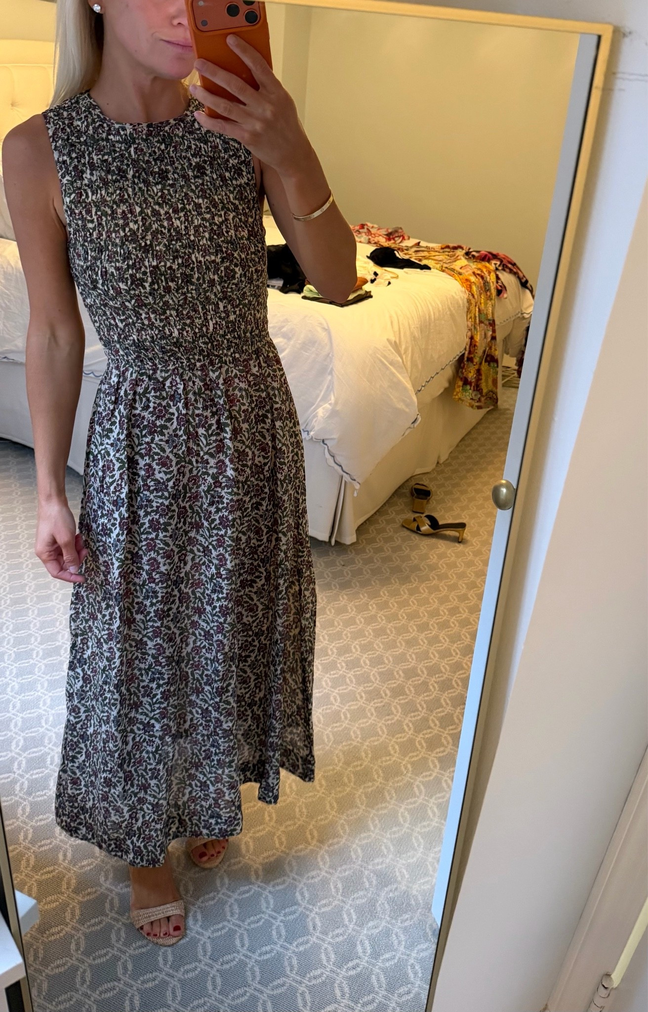 @Tuckernuck floral smocked midi dress

#LTKgrwm #LTKootd #LTKPetite