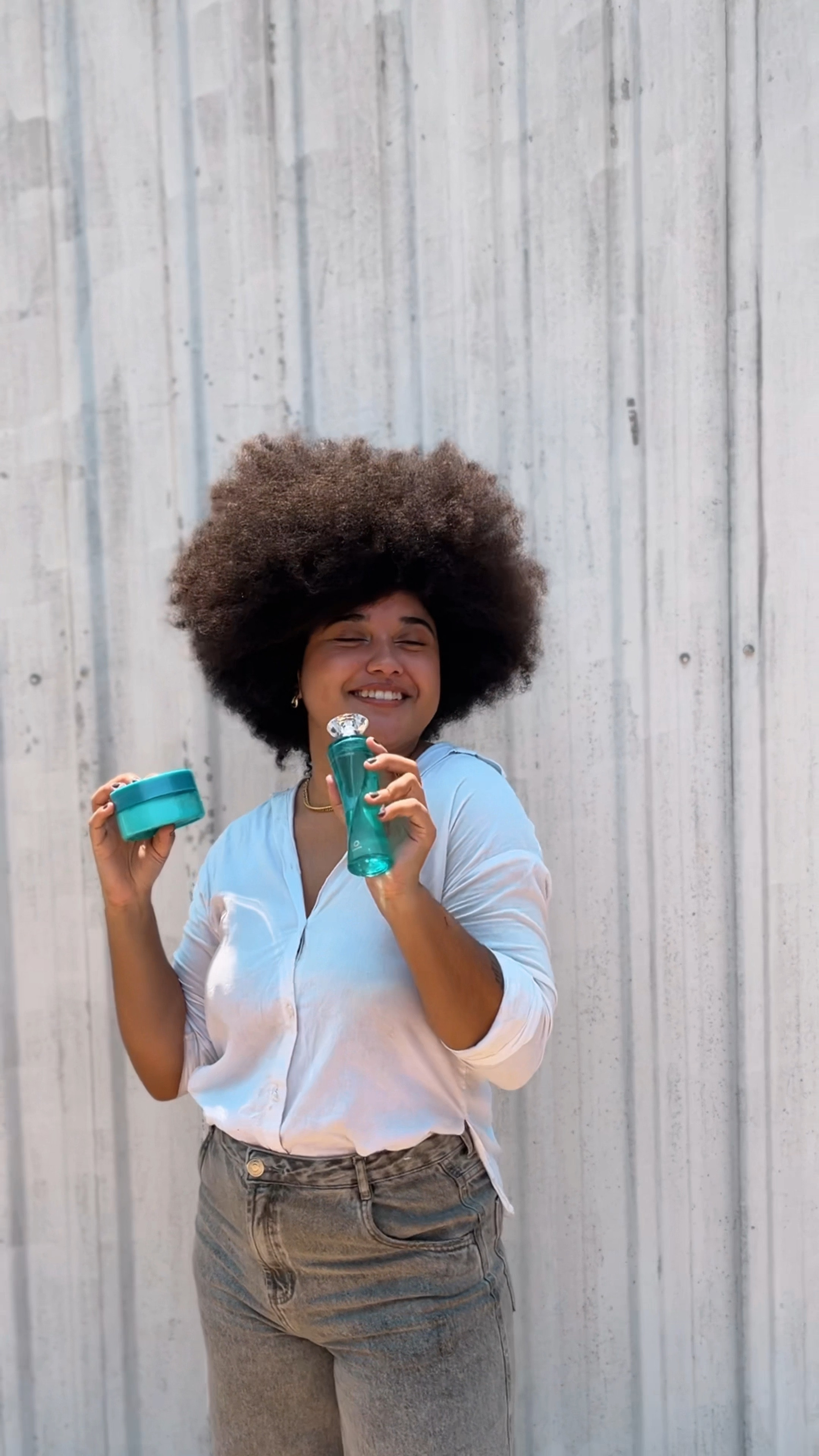 A fragrância Grace Lumière traz a combinação perfeita de notas frescas e sensuais que representam as mulheres confiantes e radiantes. A pera junto às notas frutadas e cítricas, tornam a fragrância refrescante e luminosa. ✨

#LTKbeleza #LTKbrasil