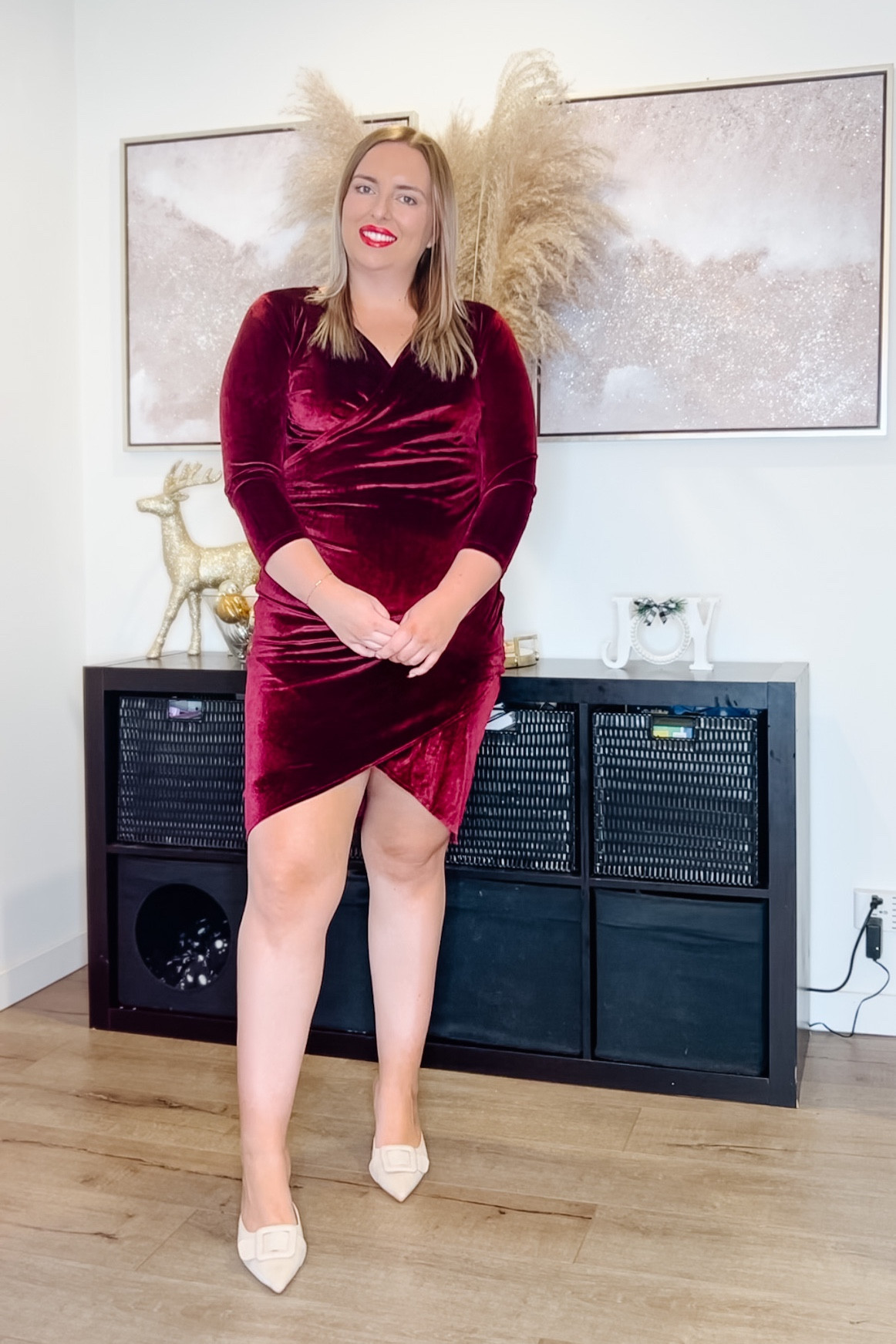 Amazon fashion 
Amazon holiday dress 
Holiday dress 
Velvet dress 
Amazon finds 
Midsize style 
Midsize fashion 

#LTKstyletip #LTKHoliday #LTKunder50