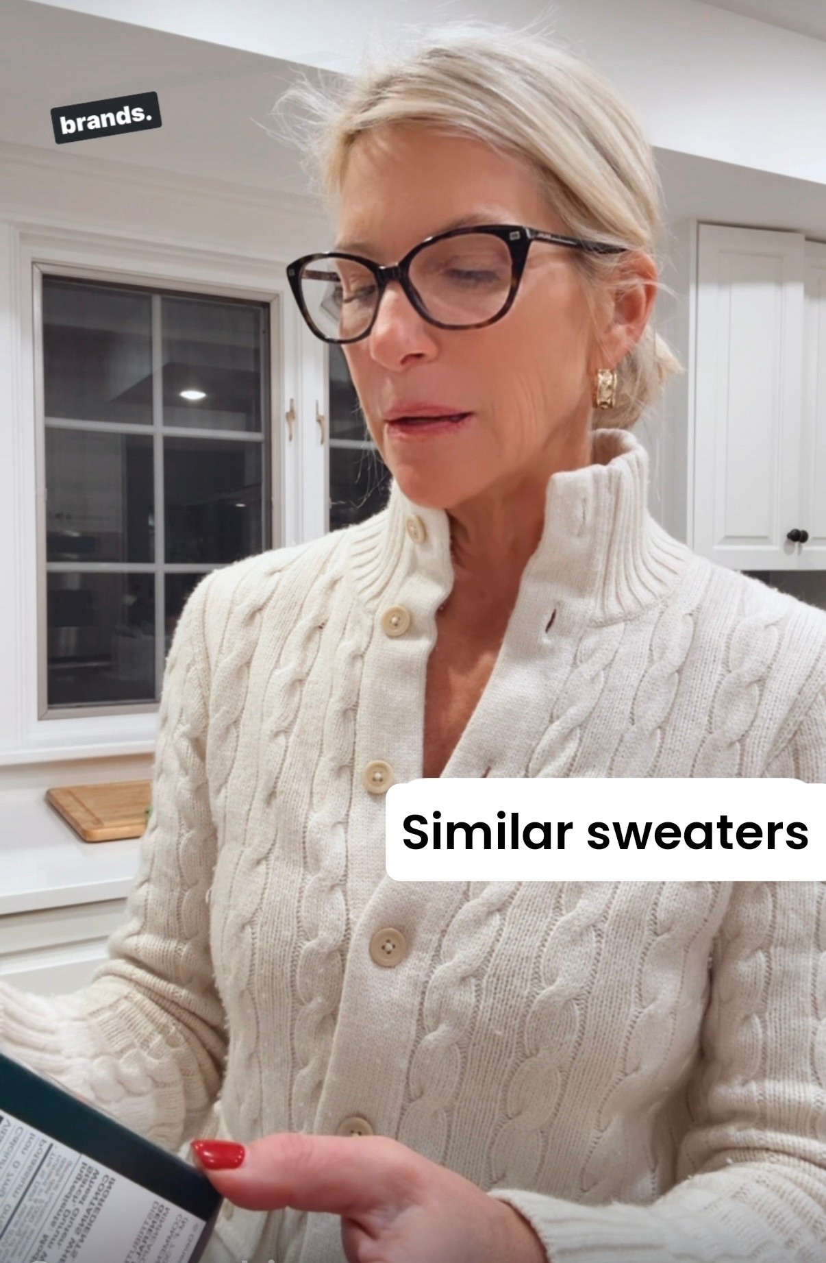 This sweater is sooooo old but many people asked about it do I tried to find it no luck. I did find similar!!

#LTKOver40 #LTKFindsUnder50 #LTKgrwm