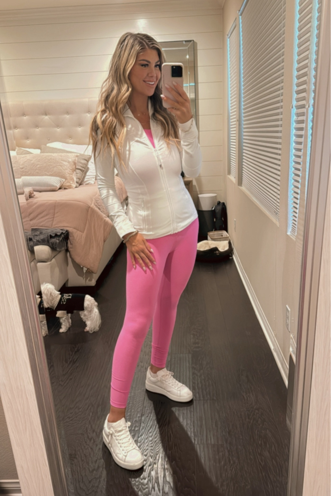 Activewear for moms 💕


Beyond yoga | activewear | summer | golden goose | lululemon 

#LTKStyleTip #LTKActive #LTKFitness