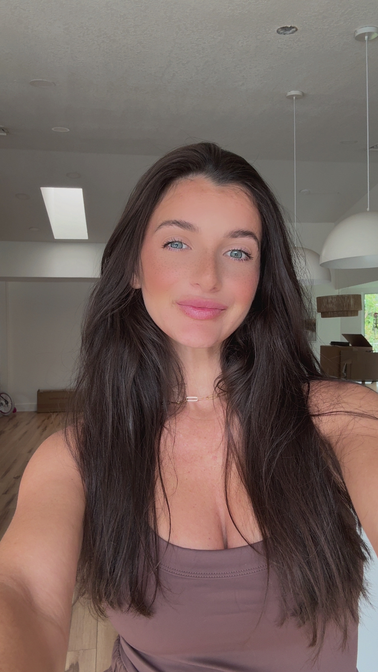 make up routine I’ve been loving #makeuproutine #skincare #foundation #facemakeup #viral #viralmakeup #eyeshadow #eyemakeup #skin #blurskin #eyebrow #eyebrowmakeup #haircare #beauty #beautymusthaves #beautyfavorites 

#LTKFindsUnder50 #LTKOver40 #LTKBeauty