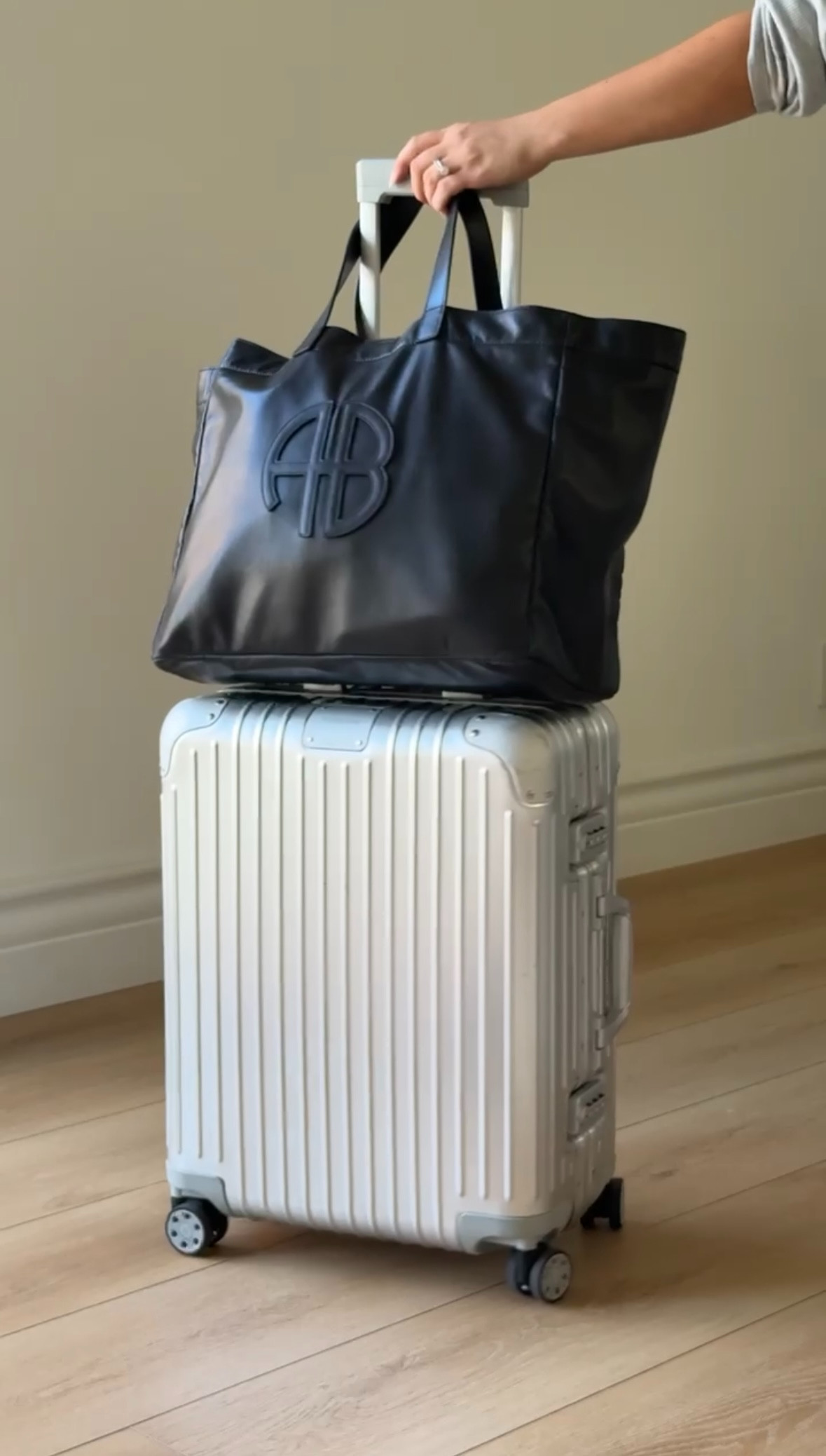 My travel essentials - this bag is from Amazon!

amazon l luggage l travel  

 