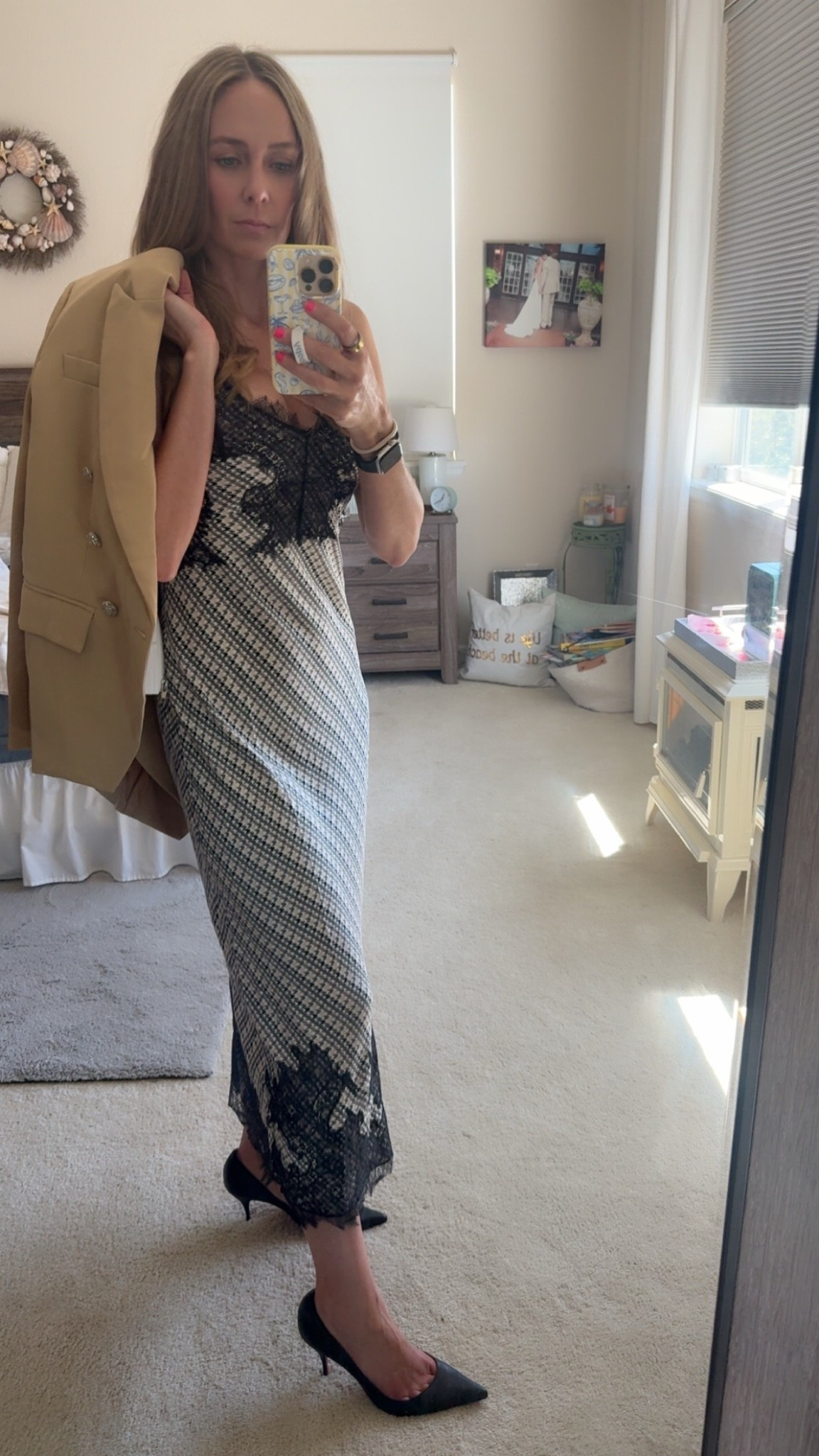 Use code SusieL40 now through 8/25 to get 40% off SITEWIDE! 
@Vici #tallgirlfashion #fallfashion #middleagedmomfashion #tallgirloutfit 
#freepeople

#LTKSaleAlert #LTKOver40 #LTKTall