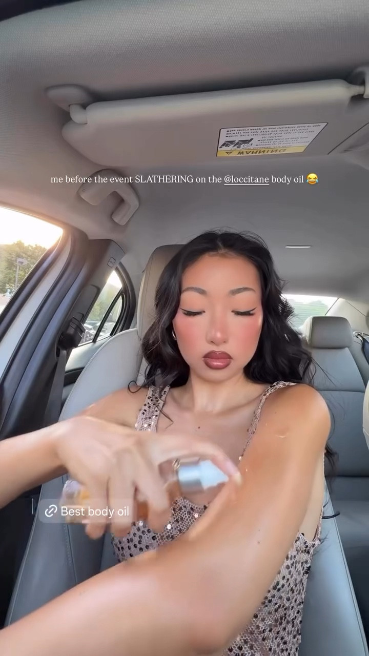 the BEST body oil ever from L’Occitane… leaves my skin so glowy and smelling amazing too 🌟

#LTKBeauty #LTKStyleTip