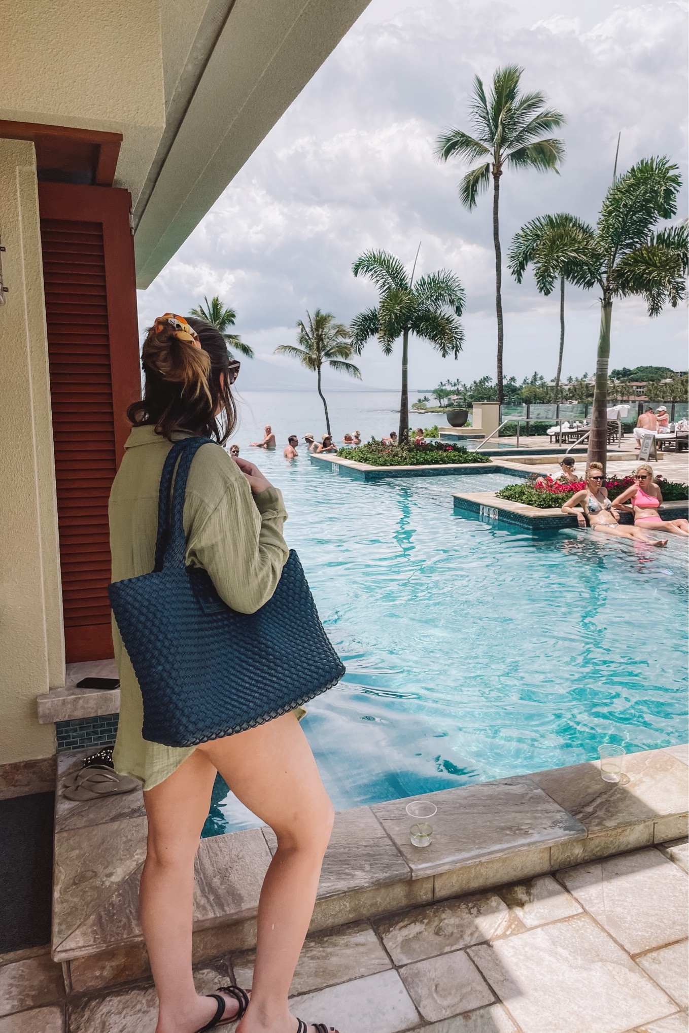 Cover up + Four Seasons tote ✨

#LTKSeasonal #LTKtravel #LTKfit
