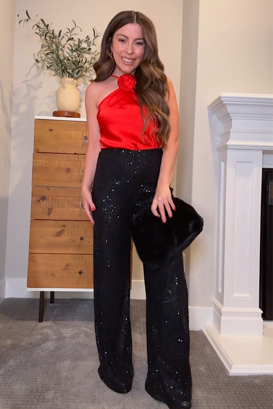 Wearing xs in this satin red top & xs in the sequin pants

Sequin pants outfit
Nye outfit
Christmas party outfit
Target holiday party outfit



#LTKFindsUnder50 #LTKSeasonal #LTKHoliday
