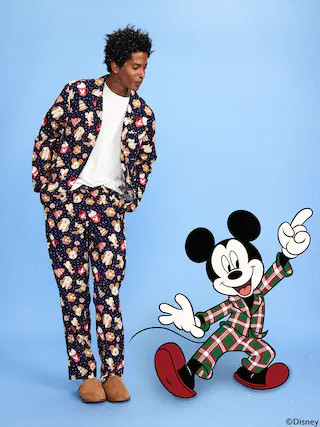 Old Navy x Disney Mickey Mouse & Friends Printed Flannel Pajama Set for Men | Old Navy (US)