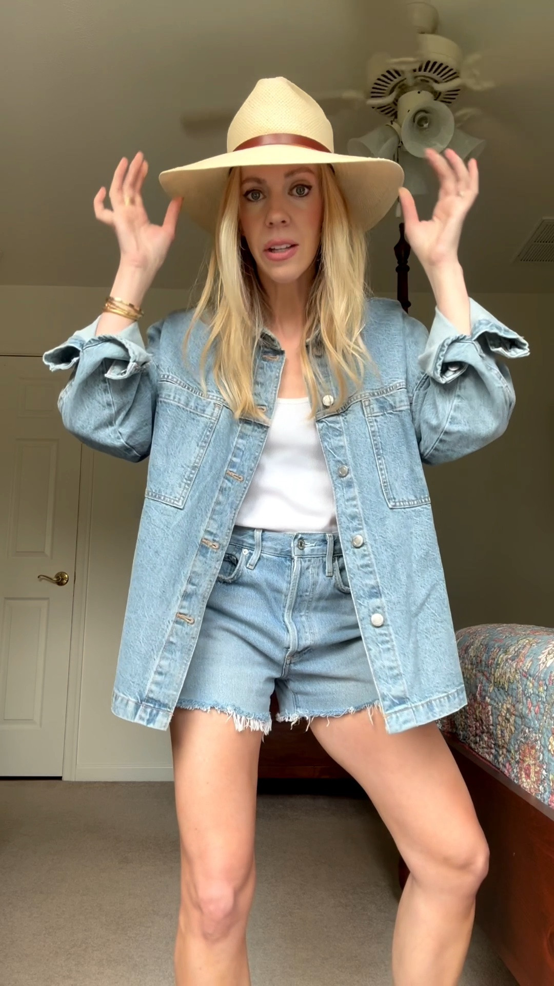 Denim on denim

#LTKgrwm #LTKootd #LTKOver40