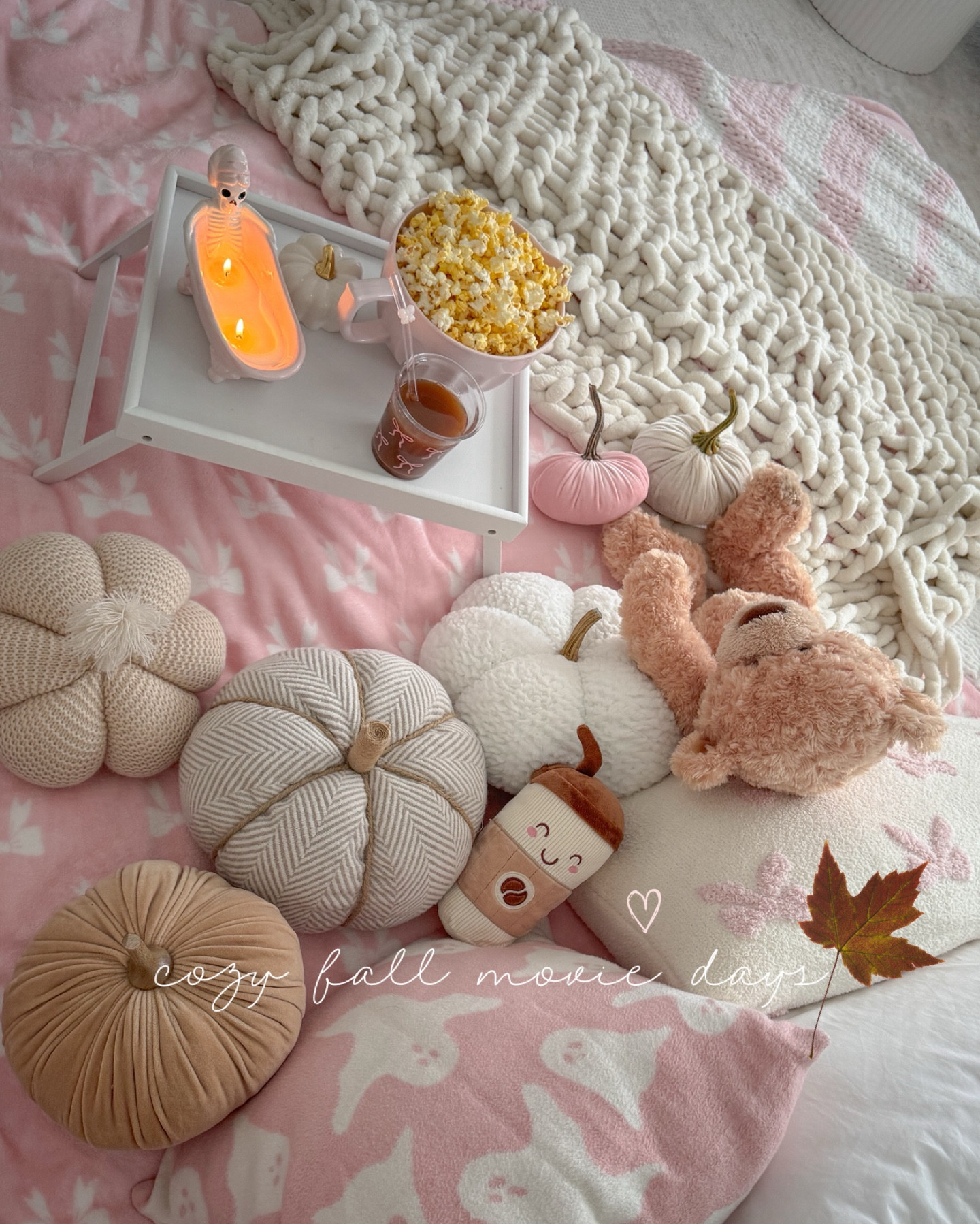 Cozy fall days!!🍁🧸☁️