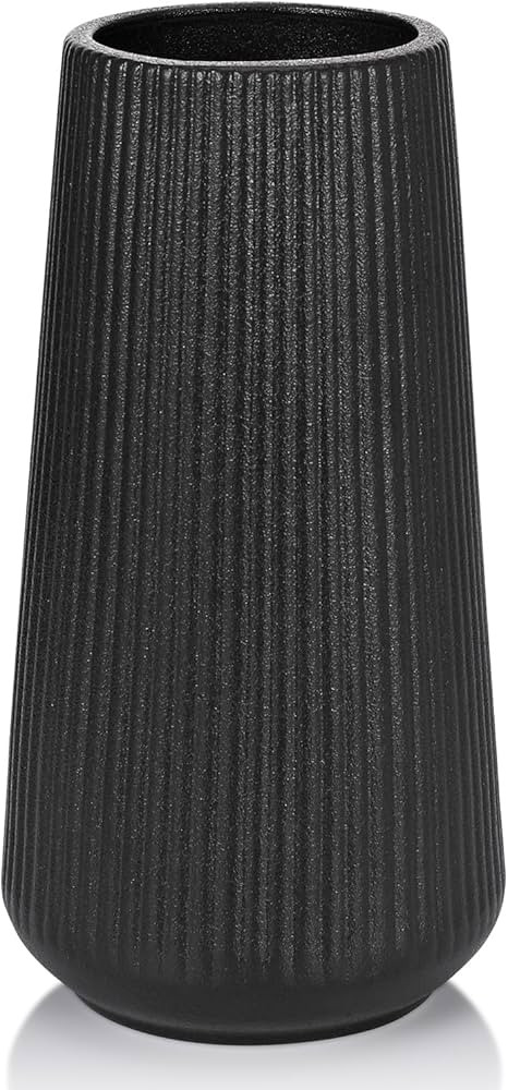 Matte Black Ceramic Vase, GUKJOB Small Cute Flower Vase for Pampas Grass, Home, Living Room, Dini... | Amazon (US)