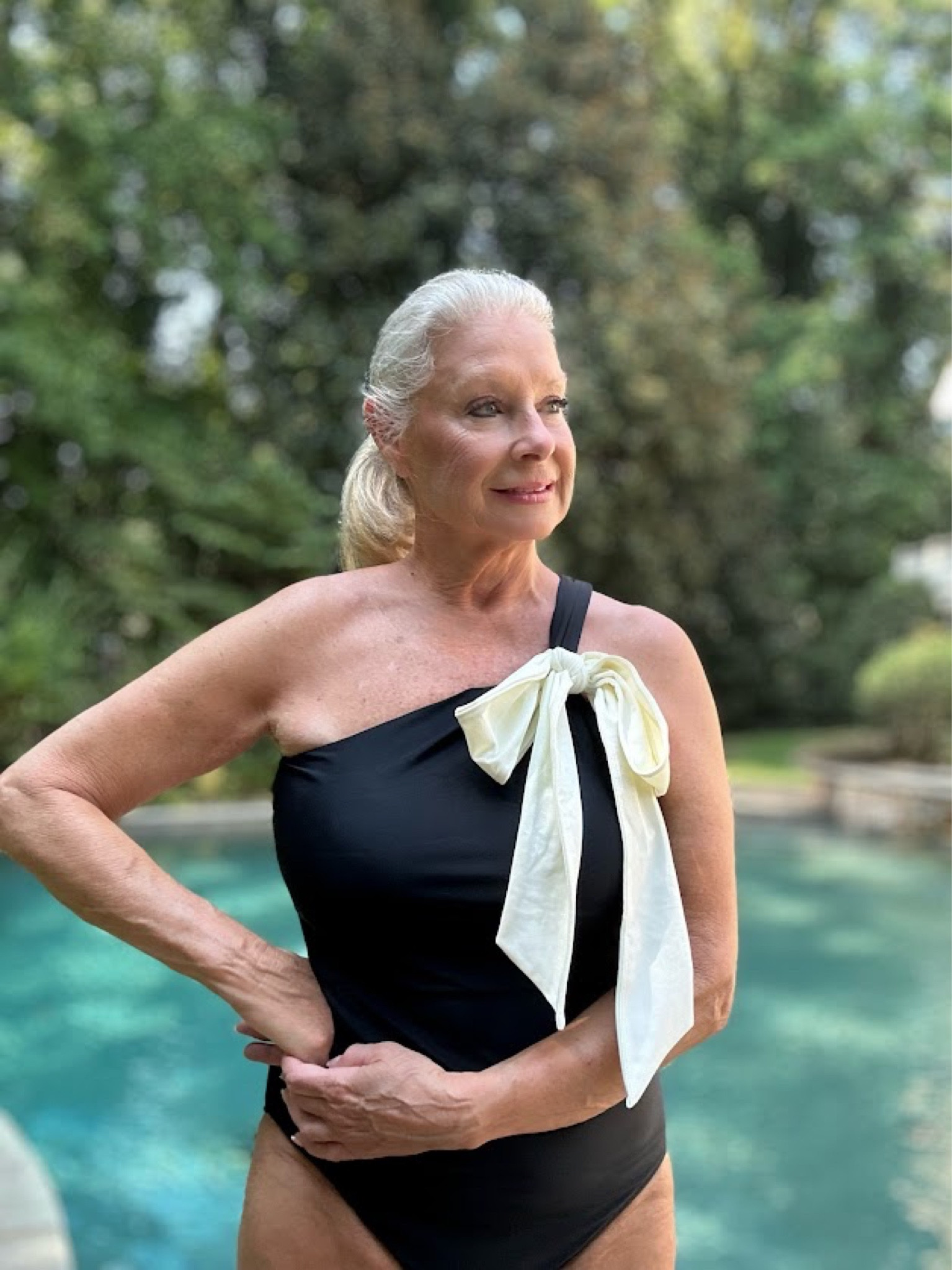 Bows are trending in 2024

How will you wear it ?

#LTKover40 #LTKshoecrush #LTKstyletip