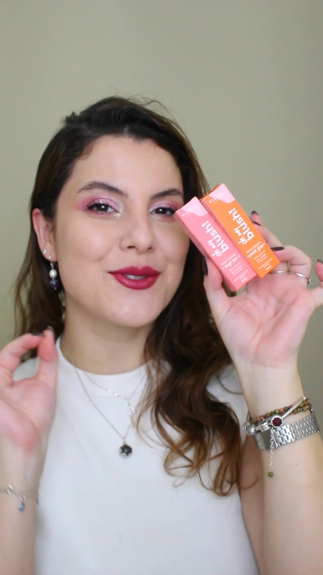 Vizzela arrasou nesses produtos!!! Estou apaixonada 😍♥️

#LTKbeleza #LTKbrasil