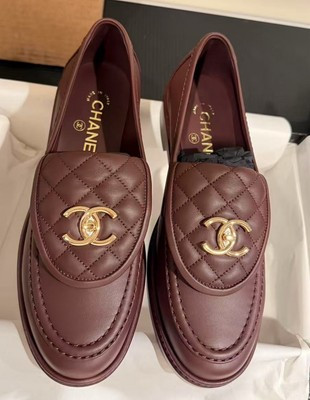 size 37EU NIB CHANEL 25S Bordeaux Quilted Flap Turnlock Gold CC Loafer w/Receipt | eBay US