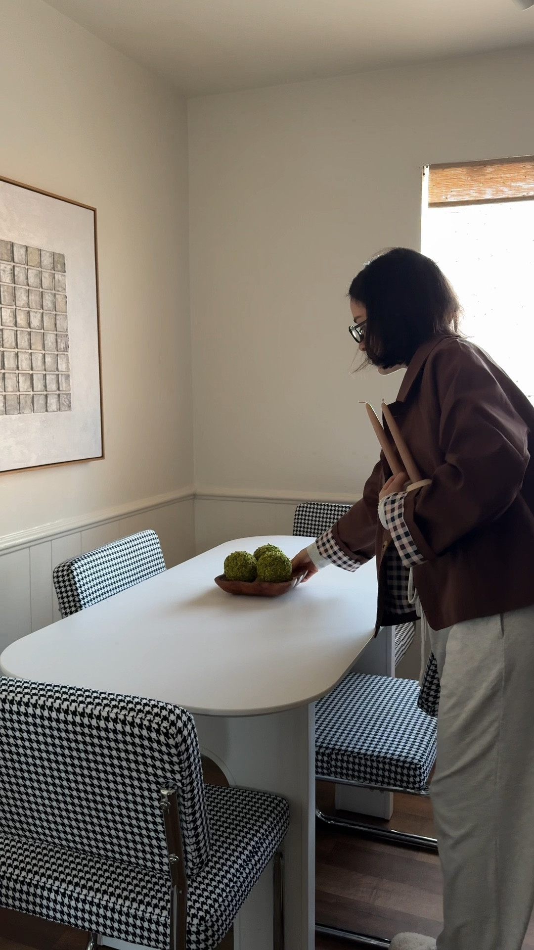 Minimalist dining room 🫰🏻⛓️‍💥

#LTKSeasonal #LTKOver40 #LTKHome