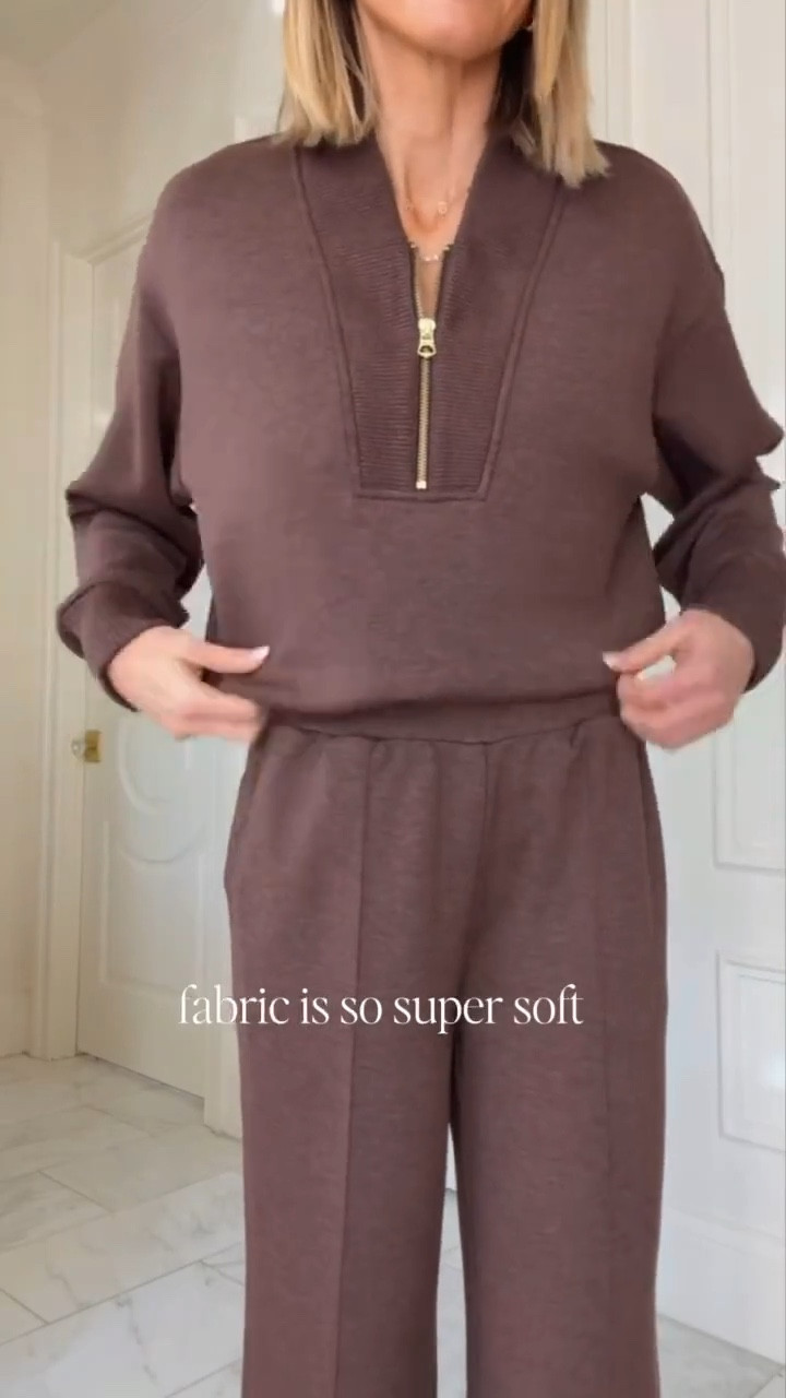 I can’t get enough of these cozy and chic airport outfits. 

#LTKTravel #LTKStyleTip