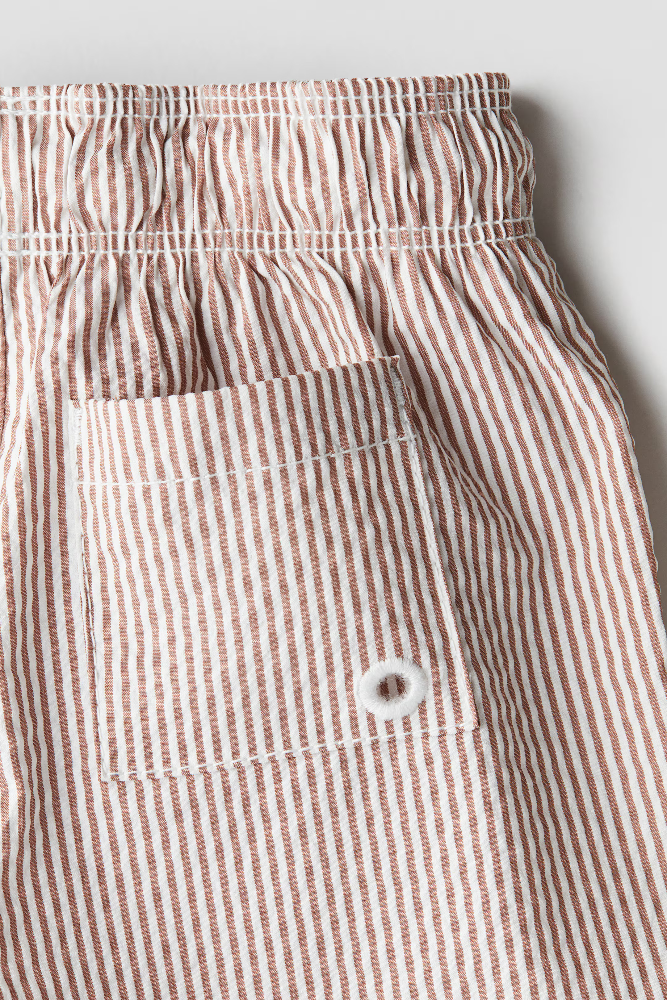 Brown/White striped | H&M (UK, MY, IN, SG, PH, TW, HK)